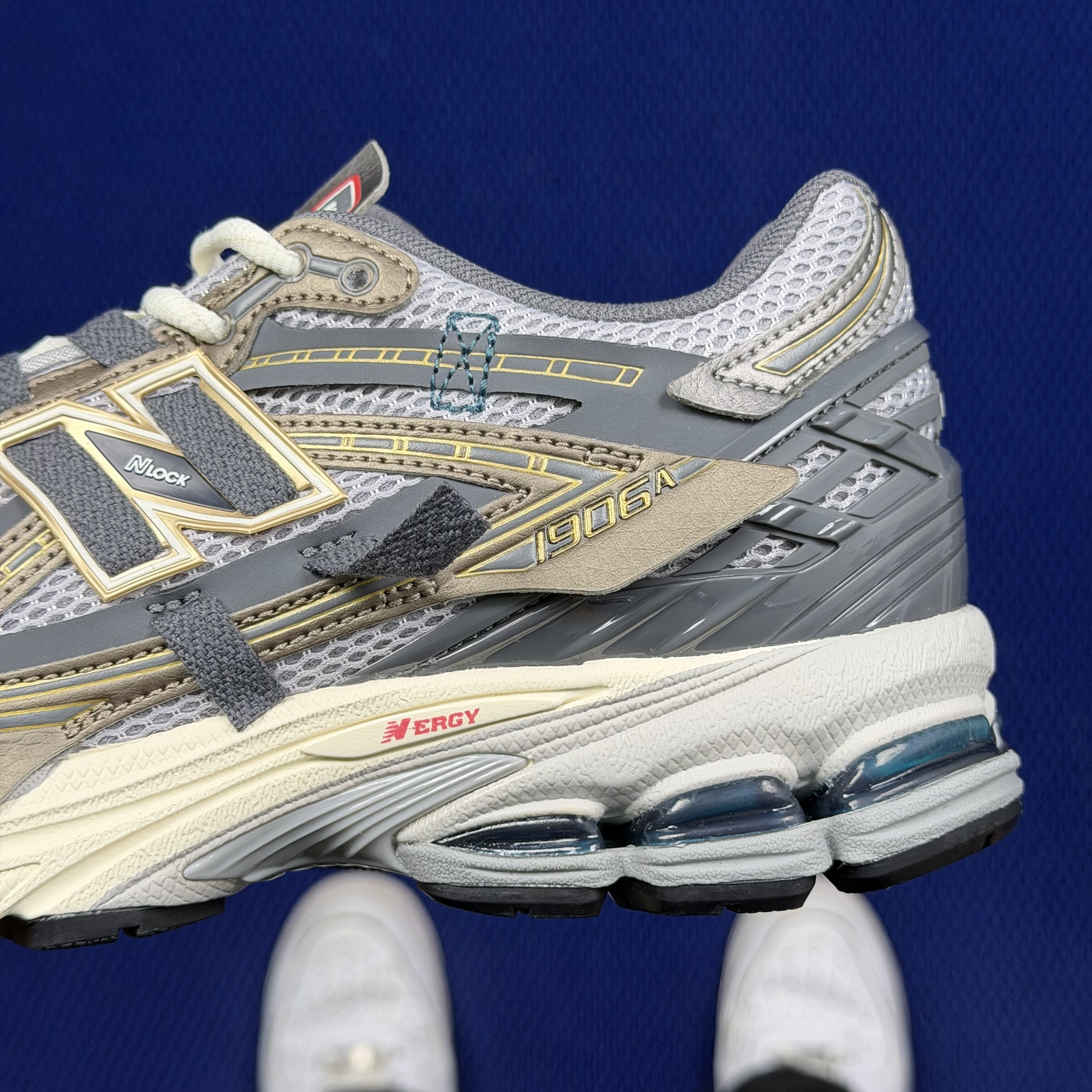 New Balance 1906A U19066U8