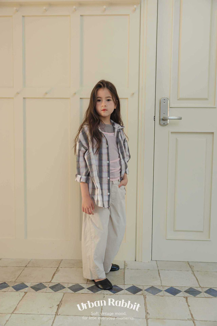 🇰🇷Urban Rabbit shirts