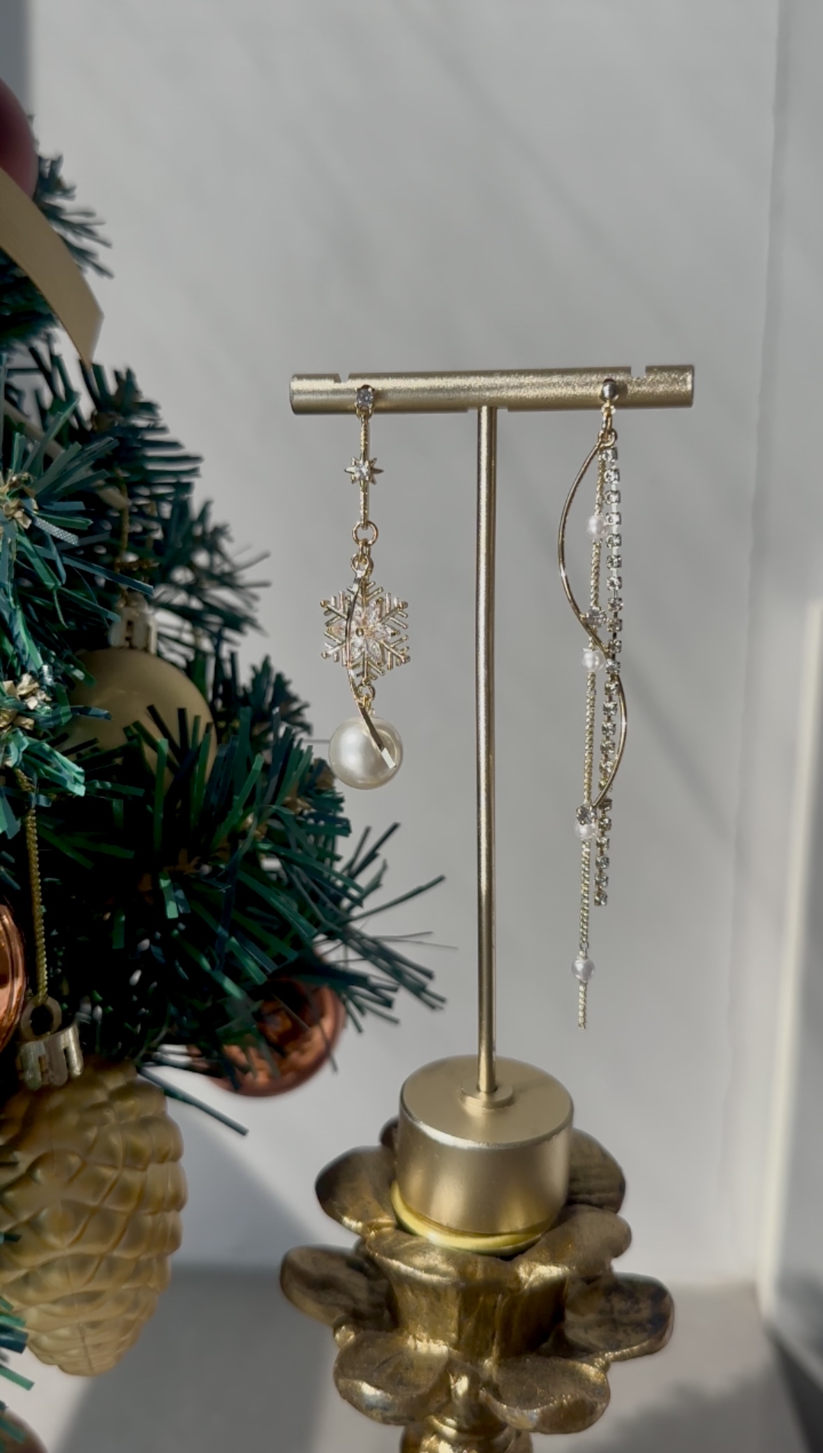 白色聖誕❄️雪花鑽耳環(金)