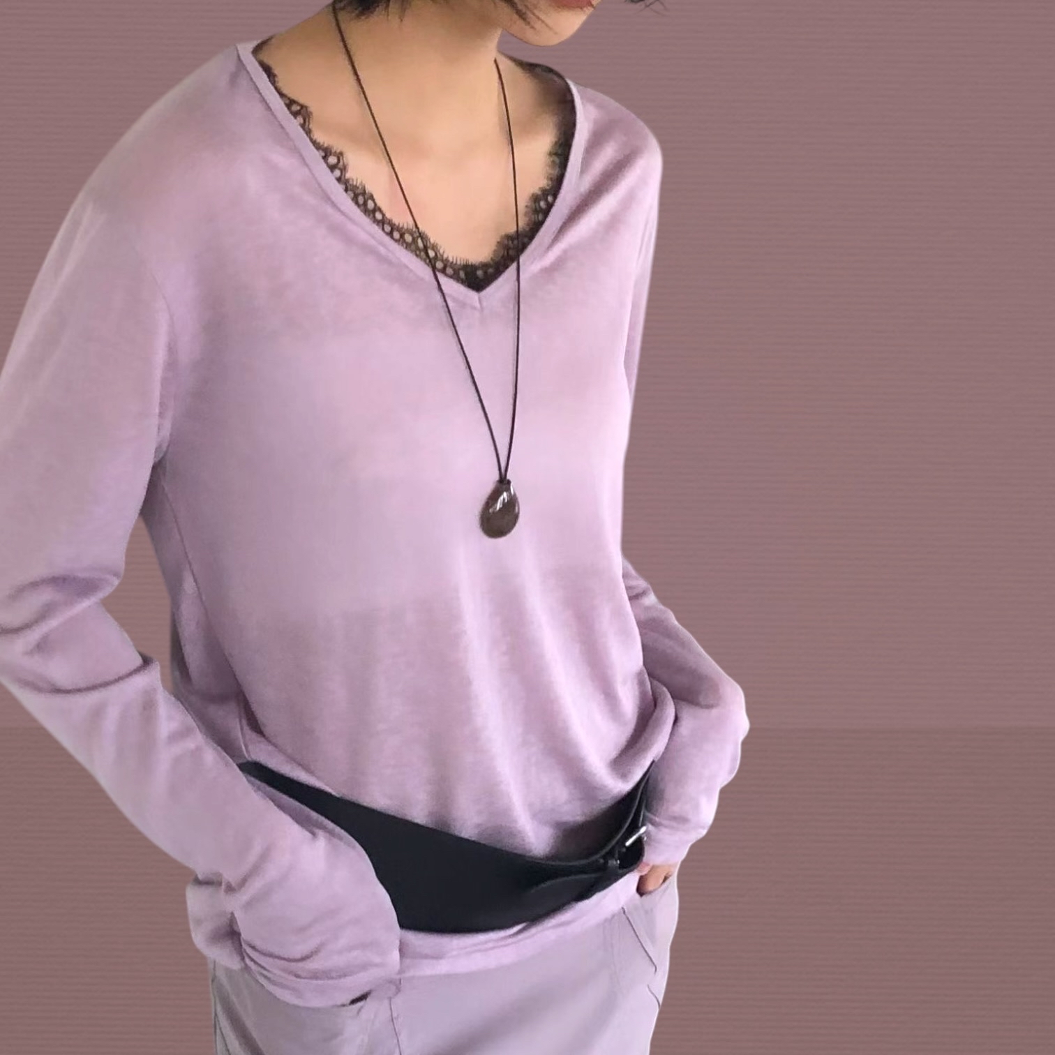 221147 V領喱士邊