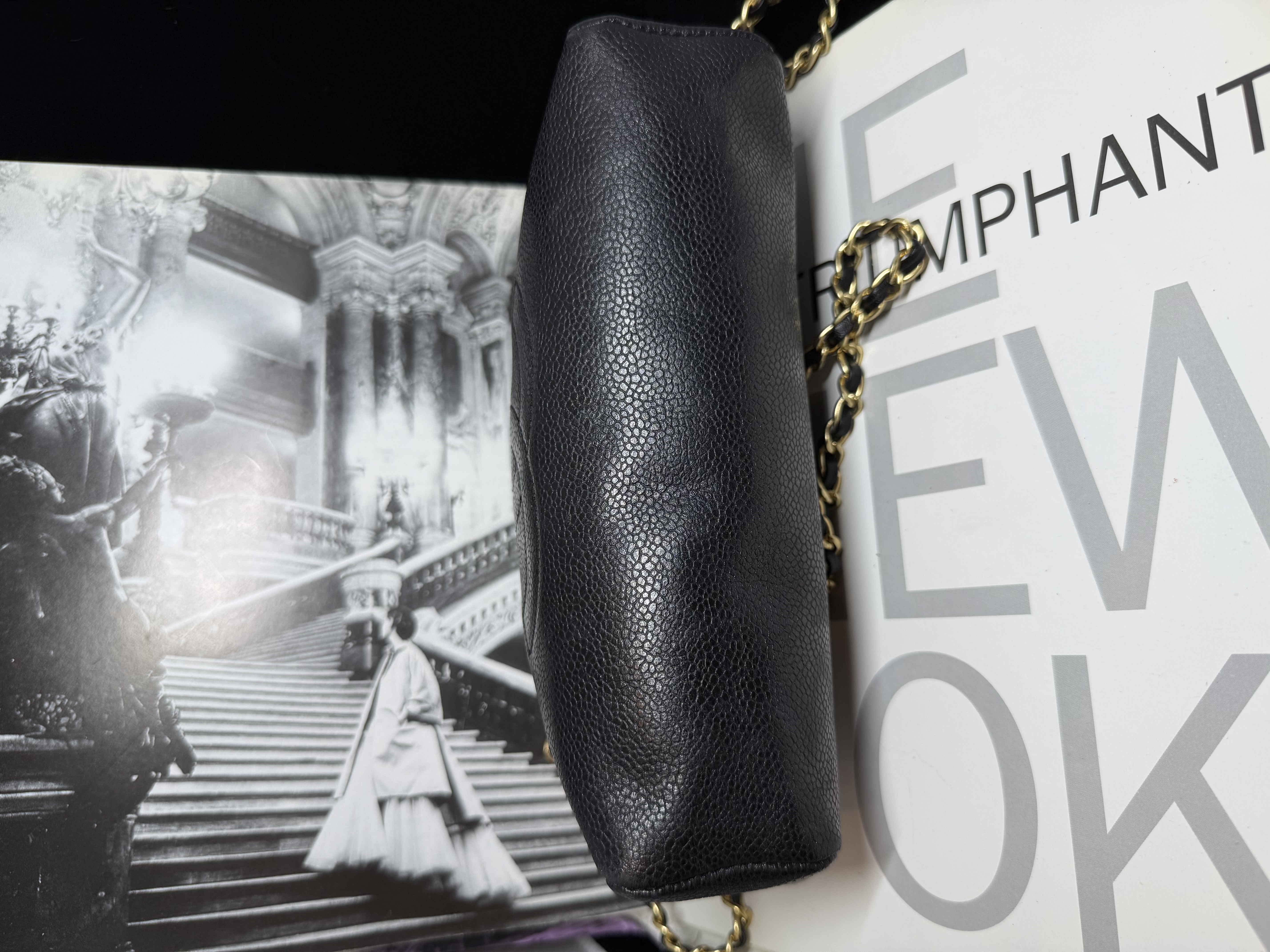 chanel cc black caviar vanity bag