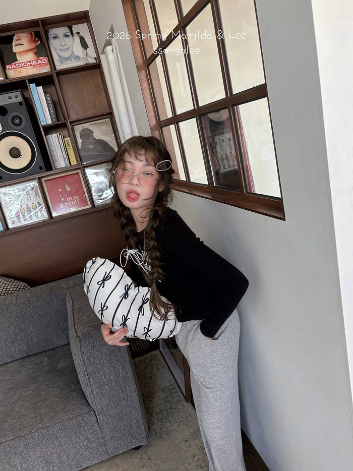 🇰🇷Matilda&Lee pants