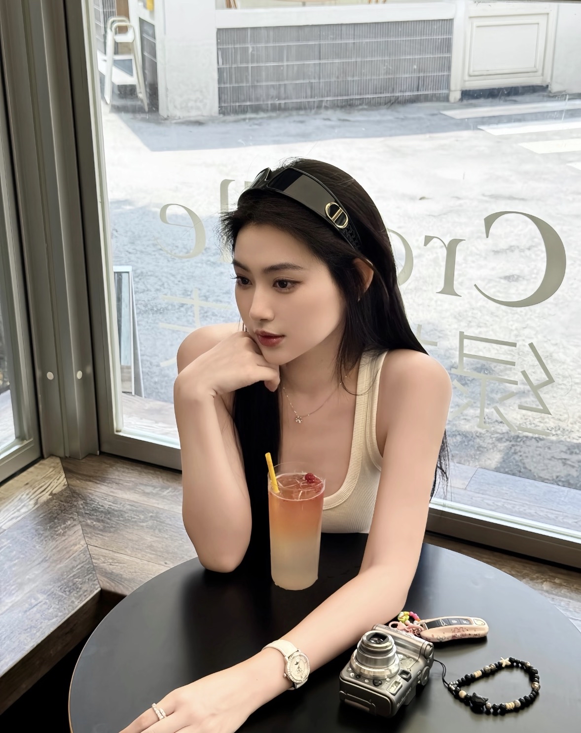 現貨✨熱賣款🩷 限時優惠/VERY DIOR M1U 2用太陽眼鏡 可以做頭箍🥰🥰2合1用途