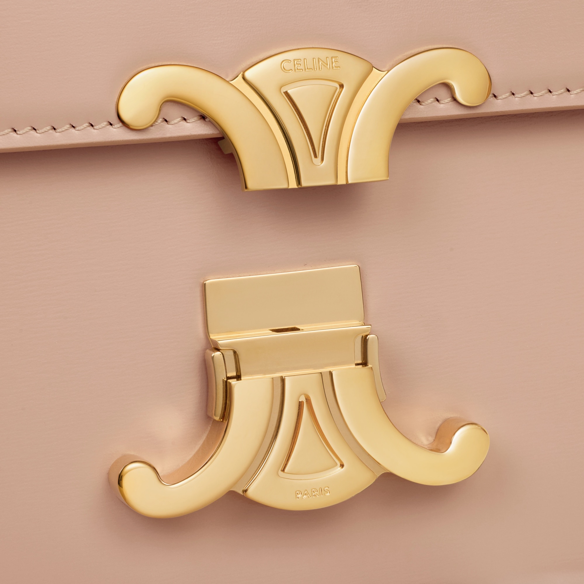 Celine 女士 TEEN TRIOMPHE 單肩包均碼碼常規、18.5cm*7cm*13.5cm