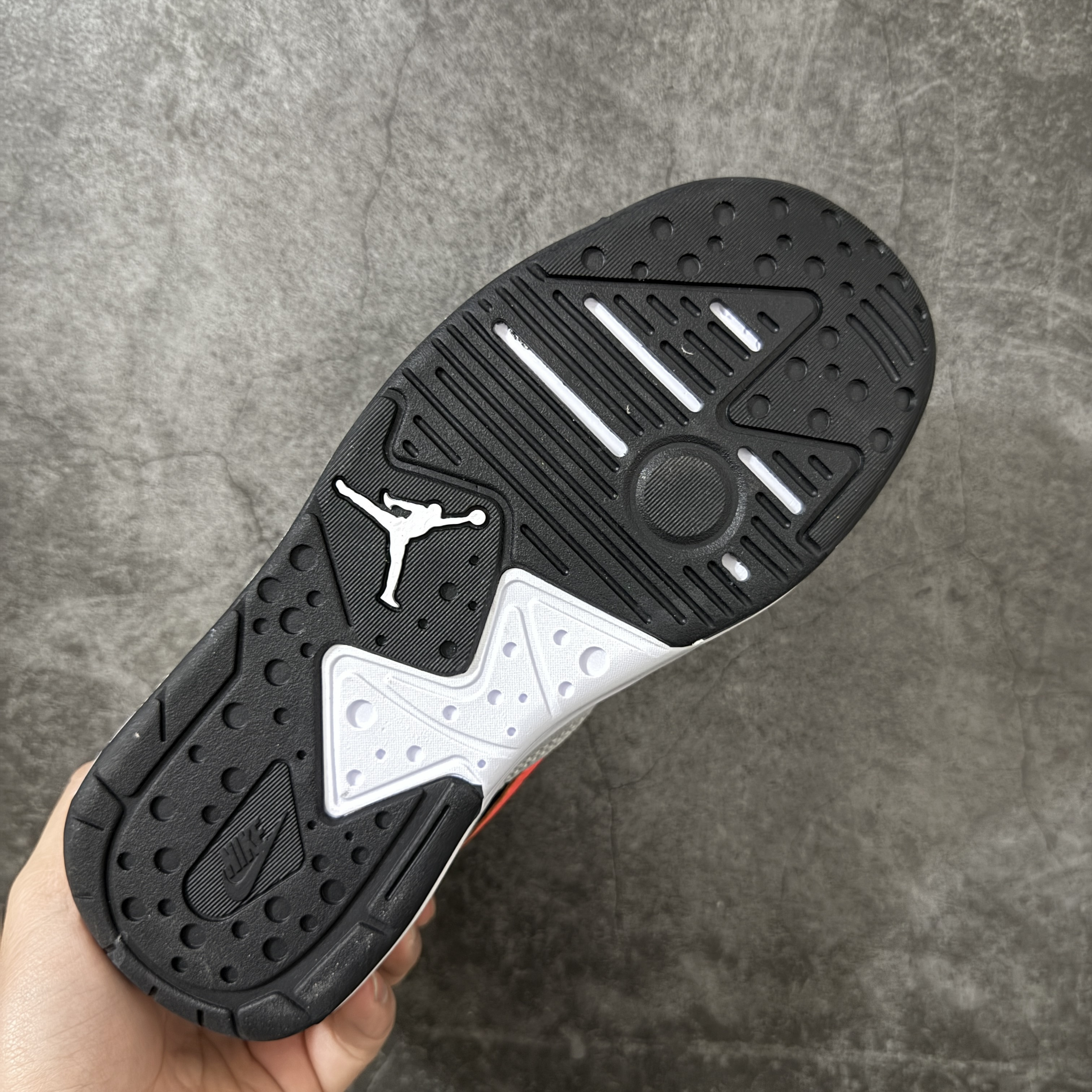 Nike Jordan CMFT Era HQ0506-003