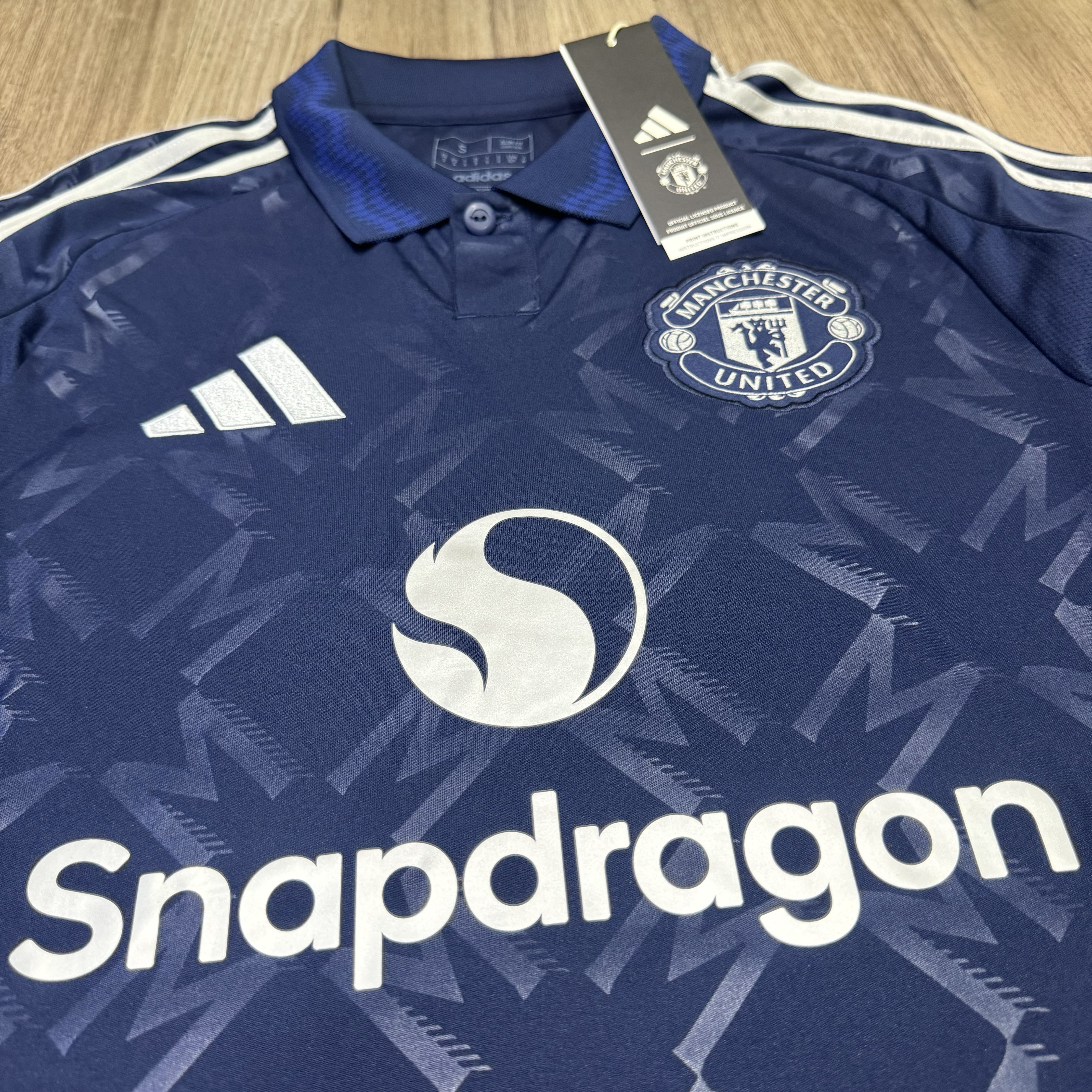 Manchester United 24/25 L/S away shirt (Bnwt)