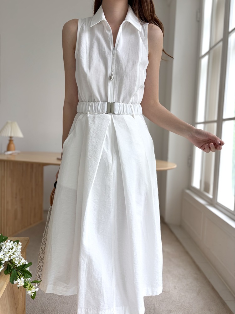 Jardin Belted Zip-Front Dress