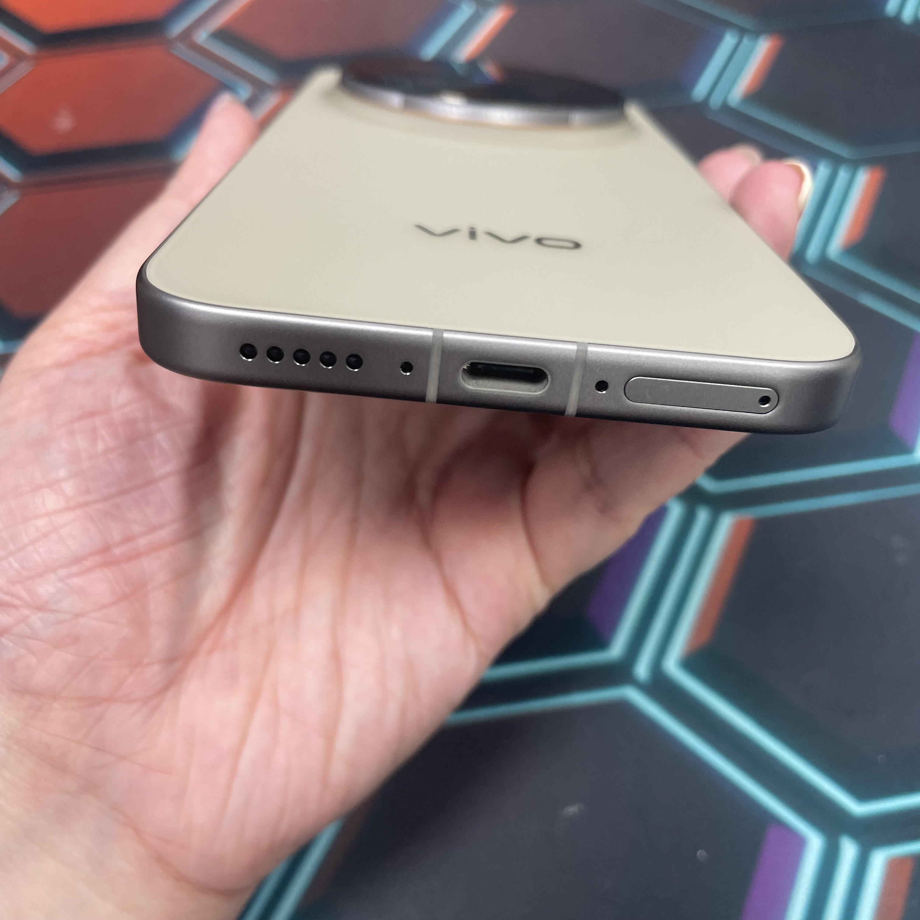 *6782 VIVO X300 Pro 完美機 16+512GB 沙丘棕 brown