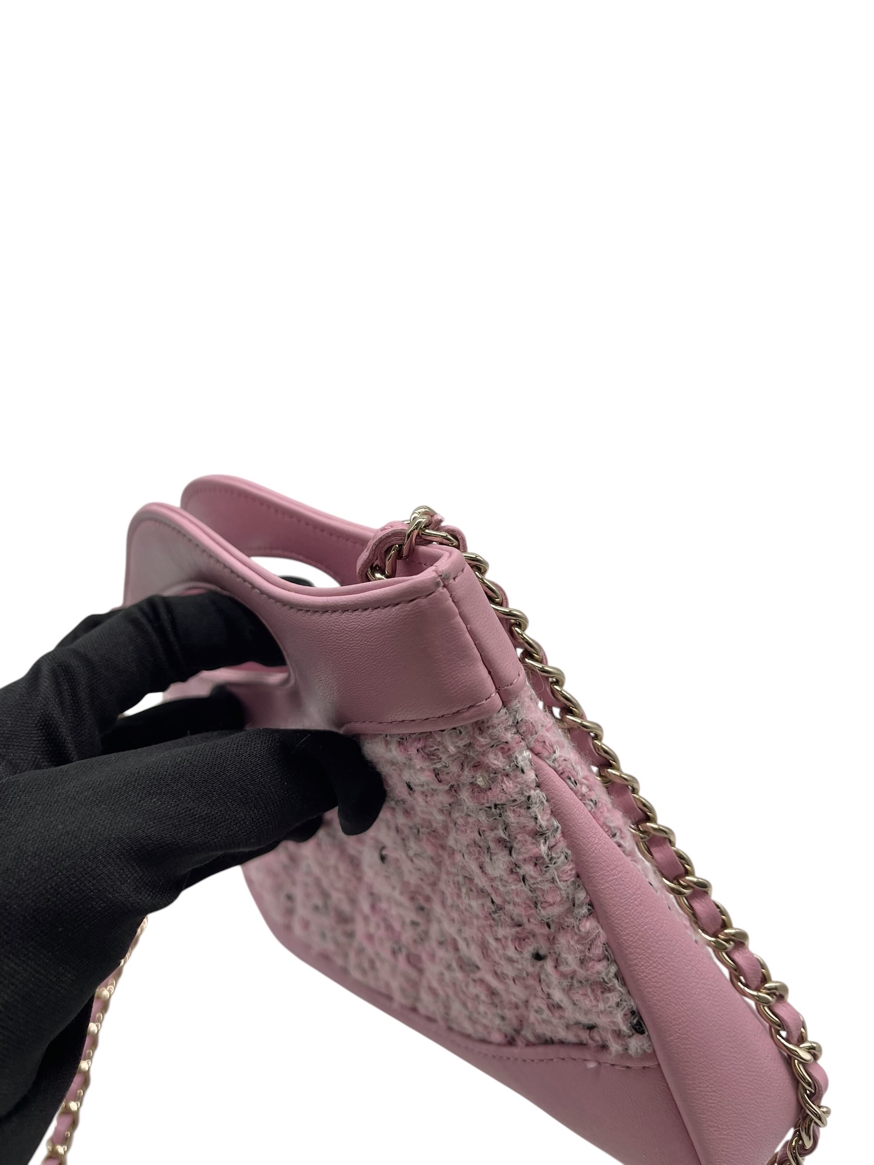 Pre-owned Chanel Nano Tweed 31 / Product Code: 072507
