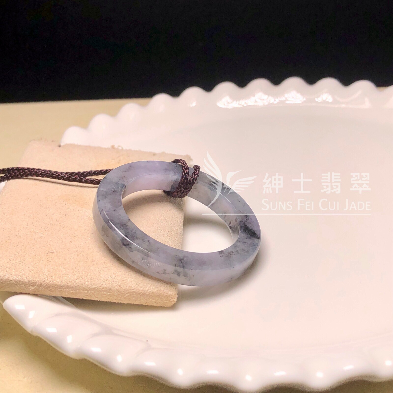  #B07842 紫底烏雞山水平安環