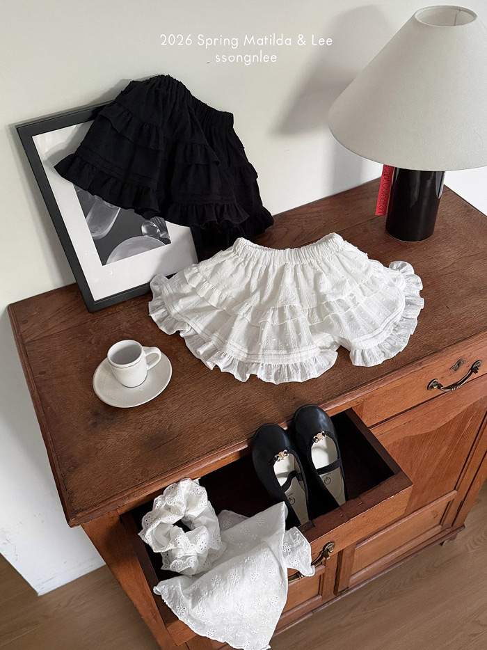 🇰🇷Matilda&Lee skirt