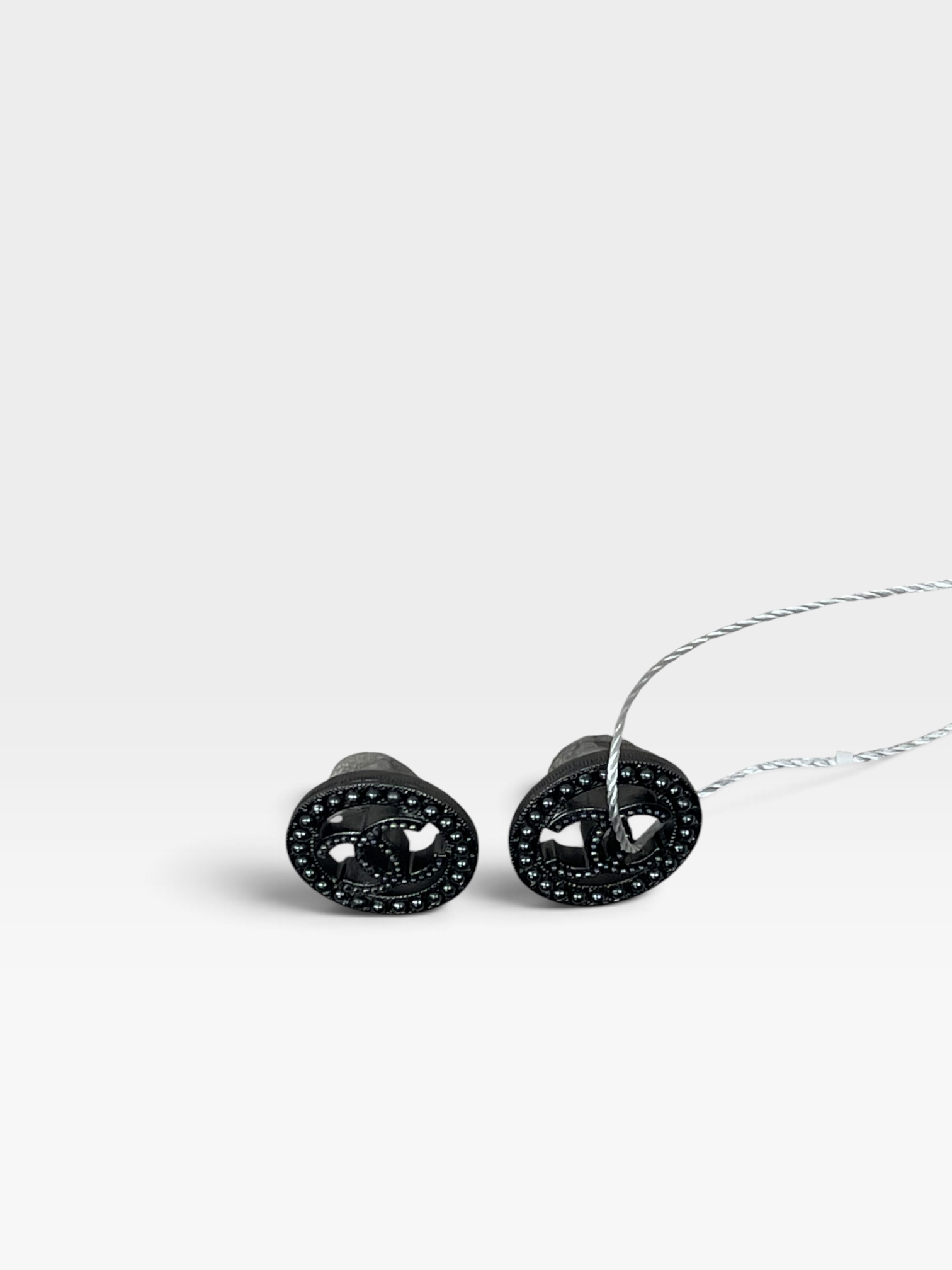 Pre-Owned CHANEL Earrings / Product Code: 100702