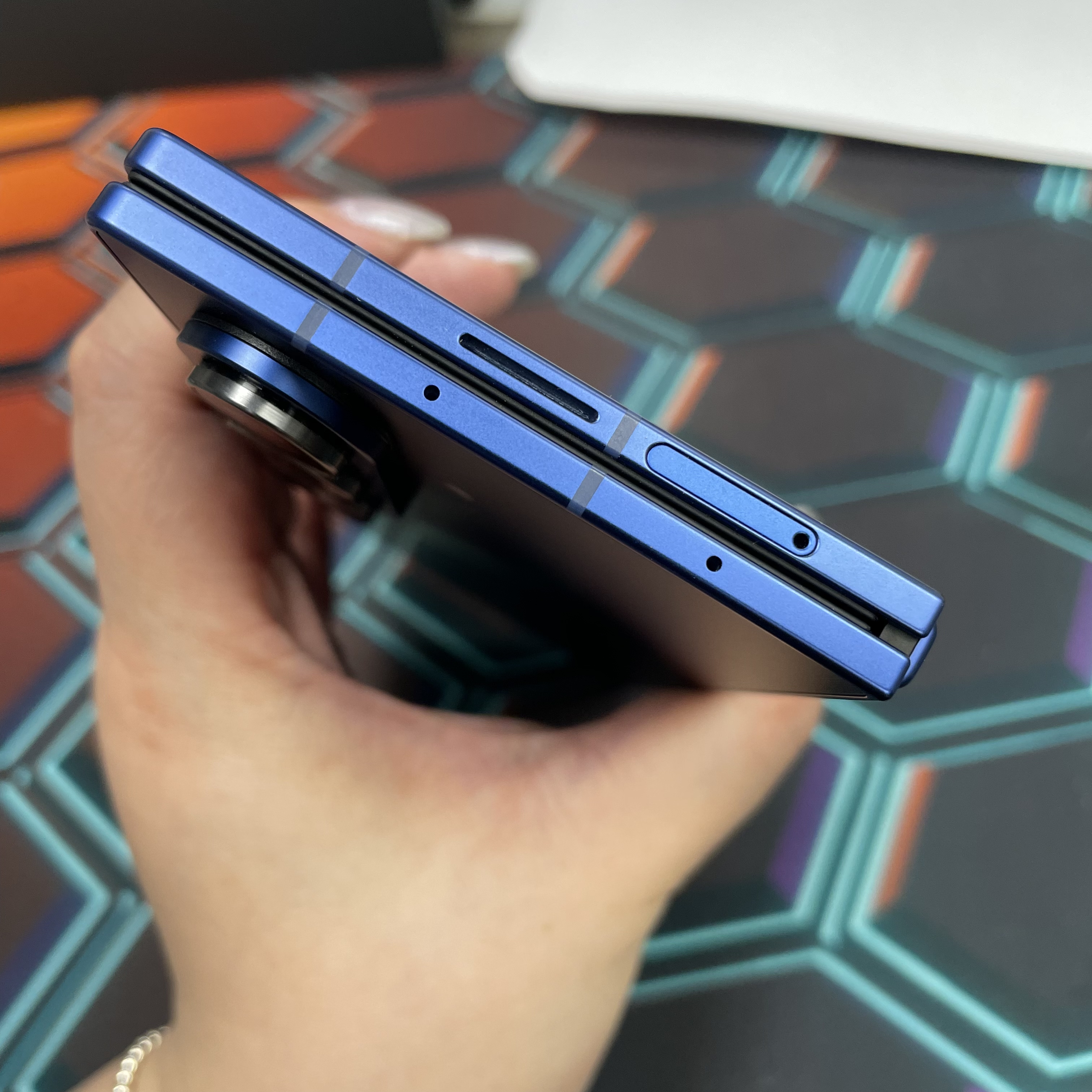 *6897 Galaxy Z Fold 7 完美機 12+256GB 藍色 blue
