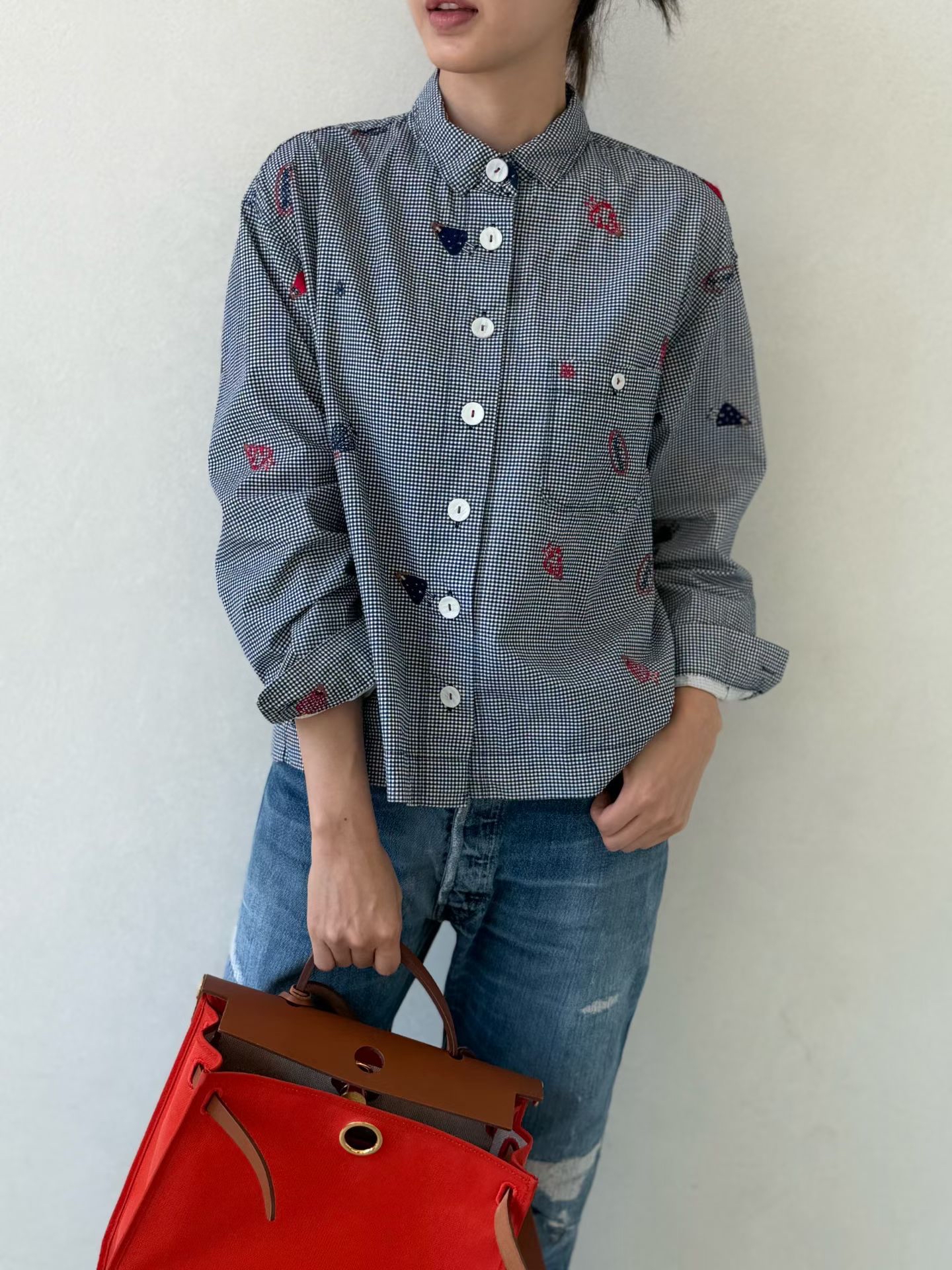 Embroidery shirt