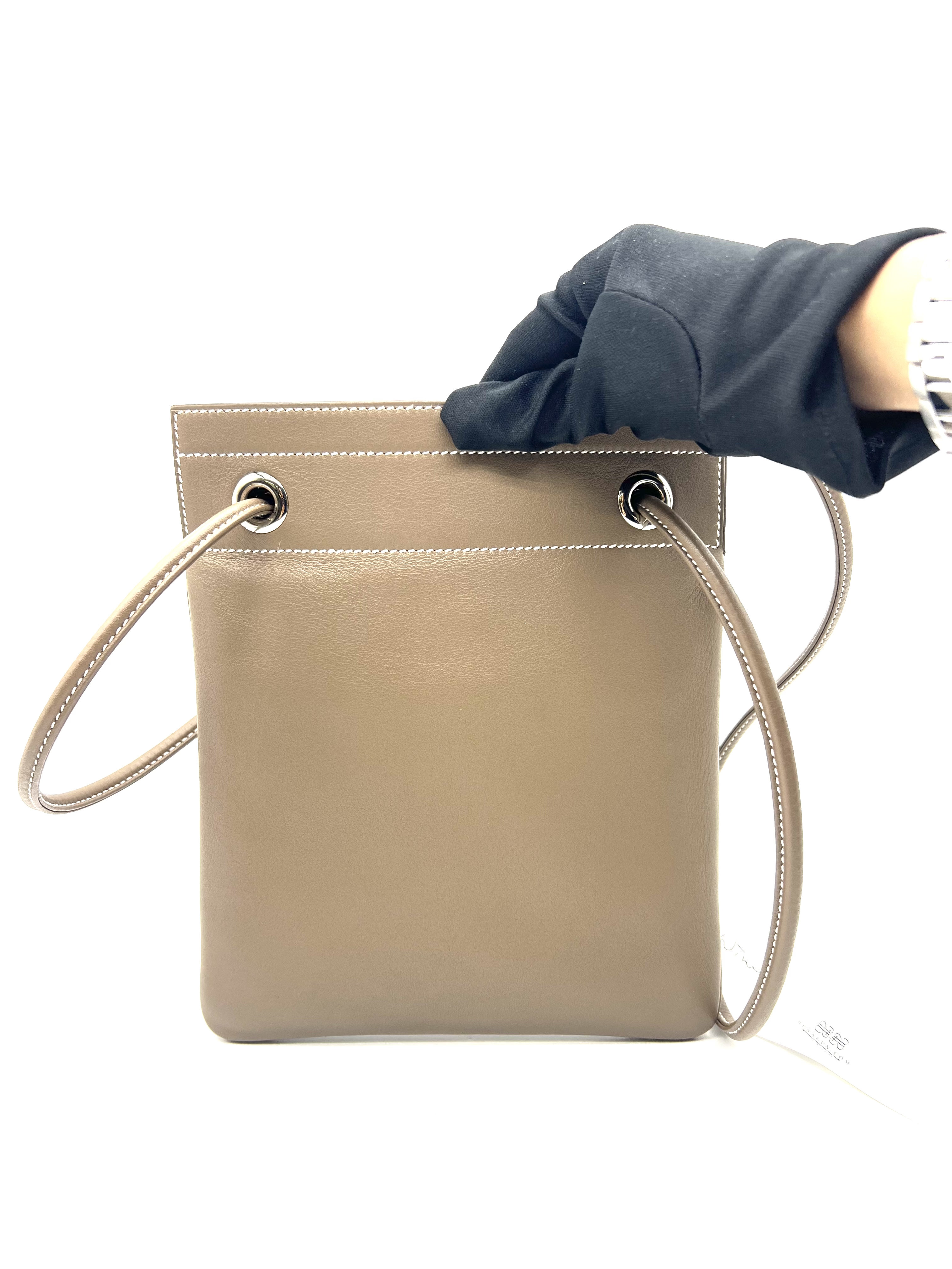 Pre-Owned HERMÉS Aline Mini Stamp Y / Product Code: 26041706