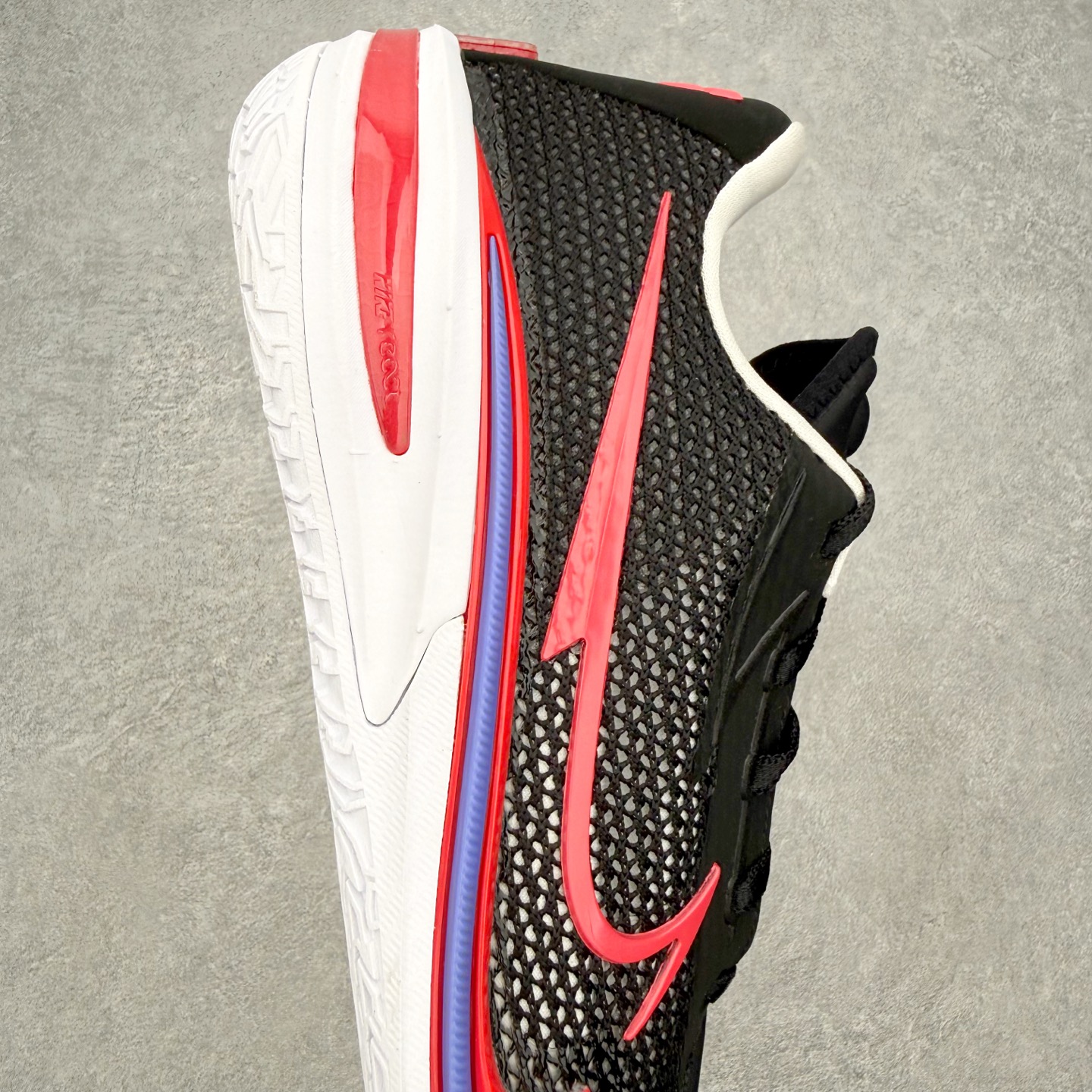 Nike Air Zoom GT Cut 1