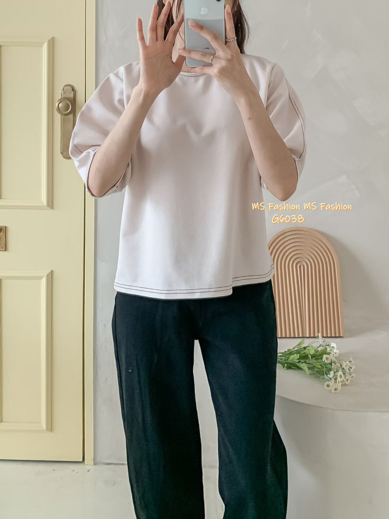 G6038 韓國🇰🇷明線泡泡袖top