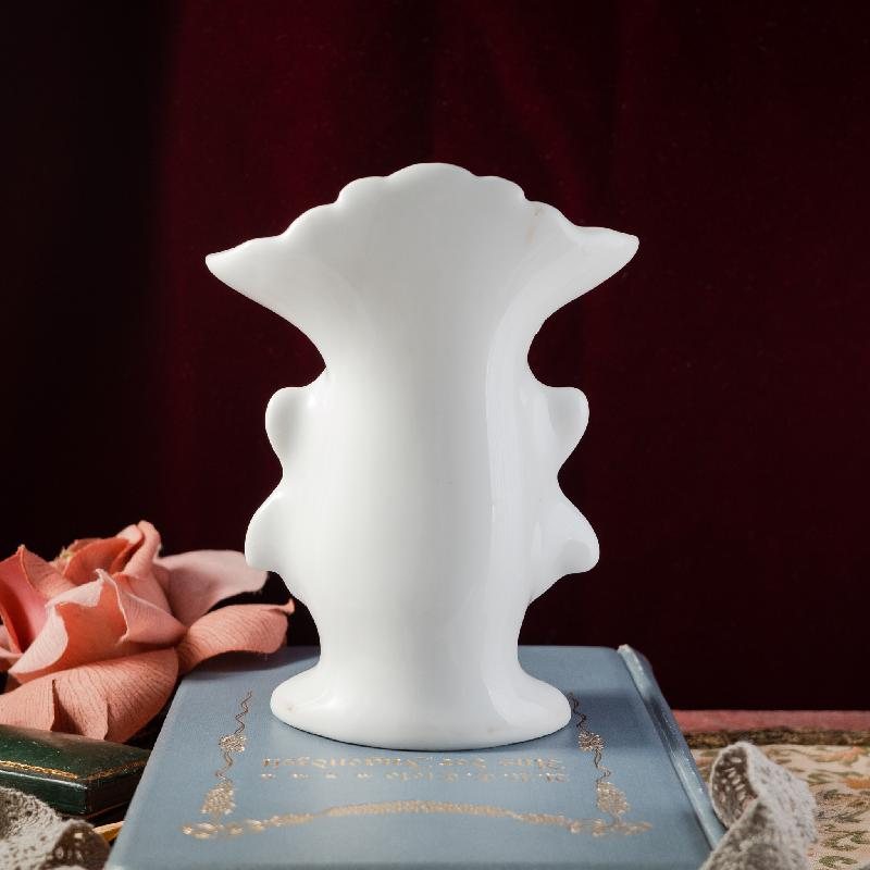 Antique Victorian c.a. 1860s Handpainted Floral Ribbon Shaped Spill Vase (MT1546-2)