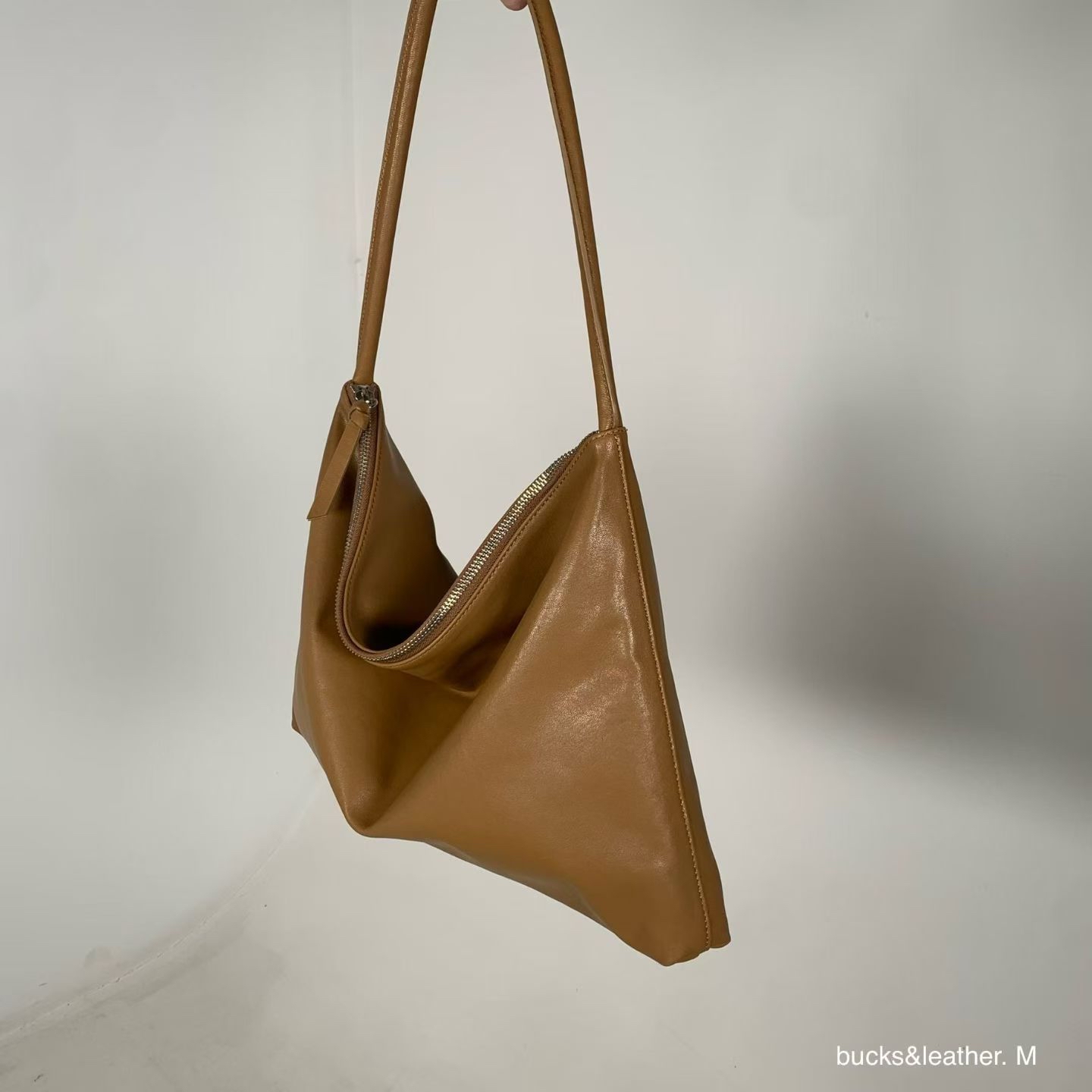 Bucks & leather 腋下单肩包M