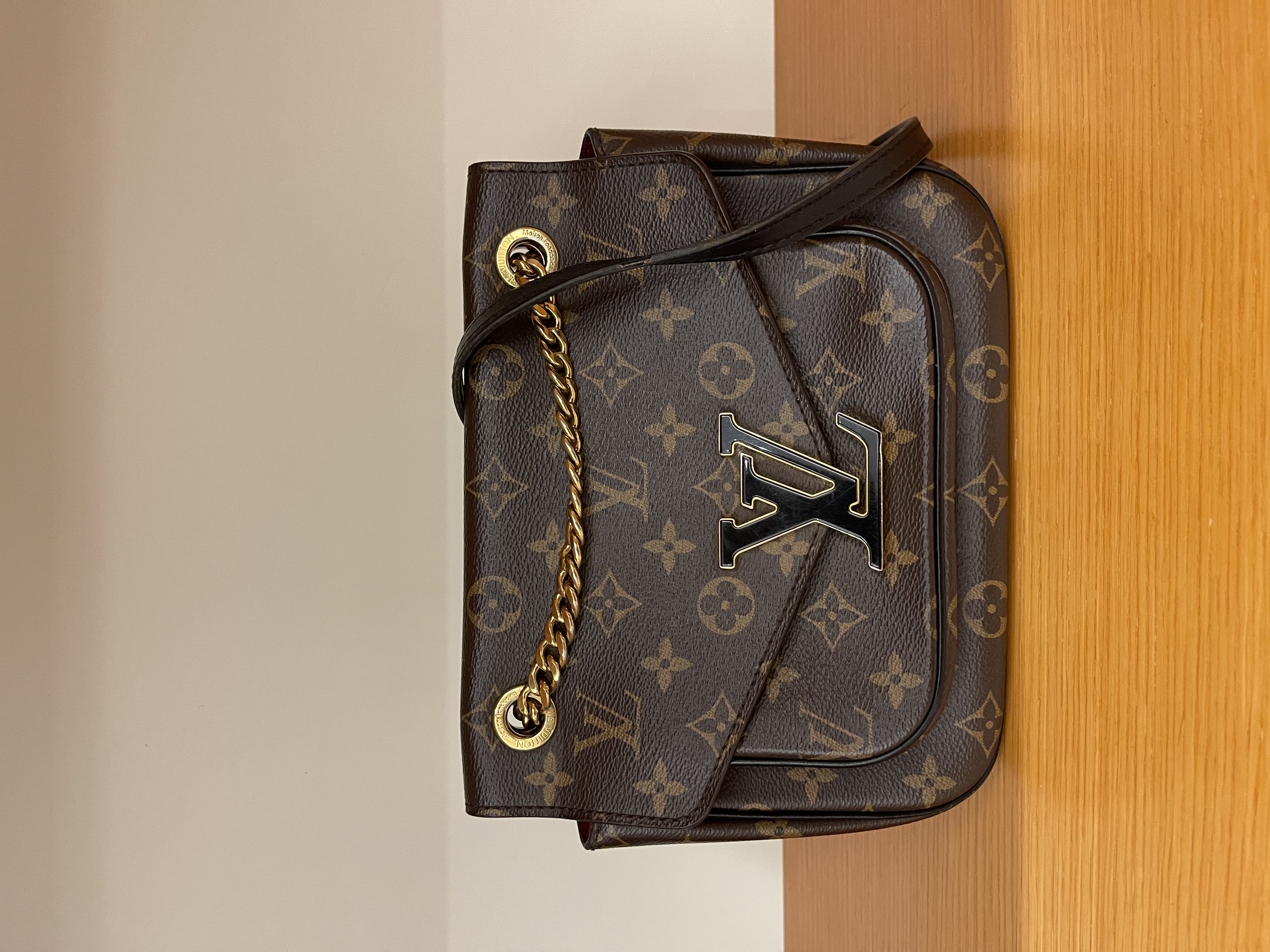 直播貨品 |  [1個-$100 2個-$300］HH31