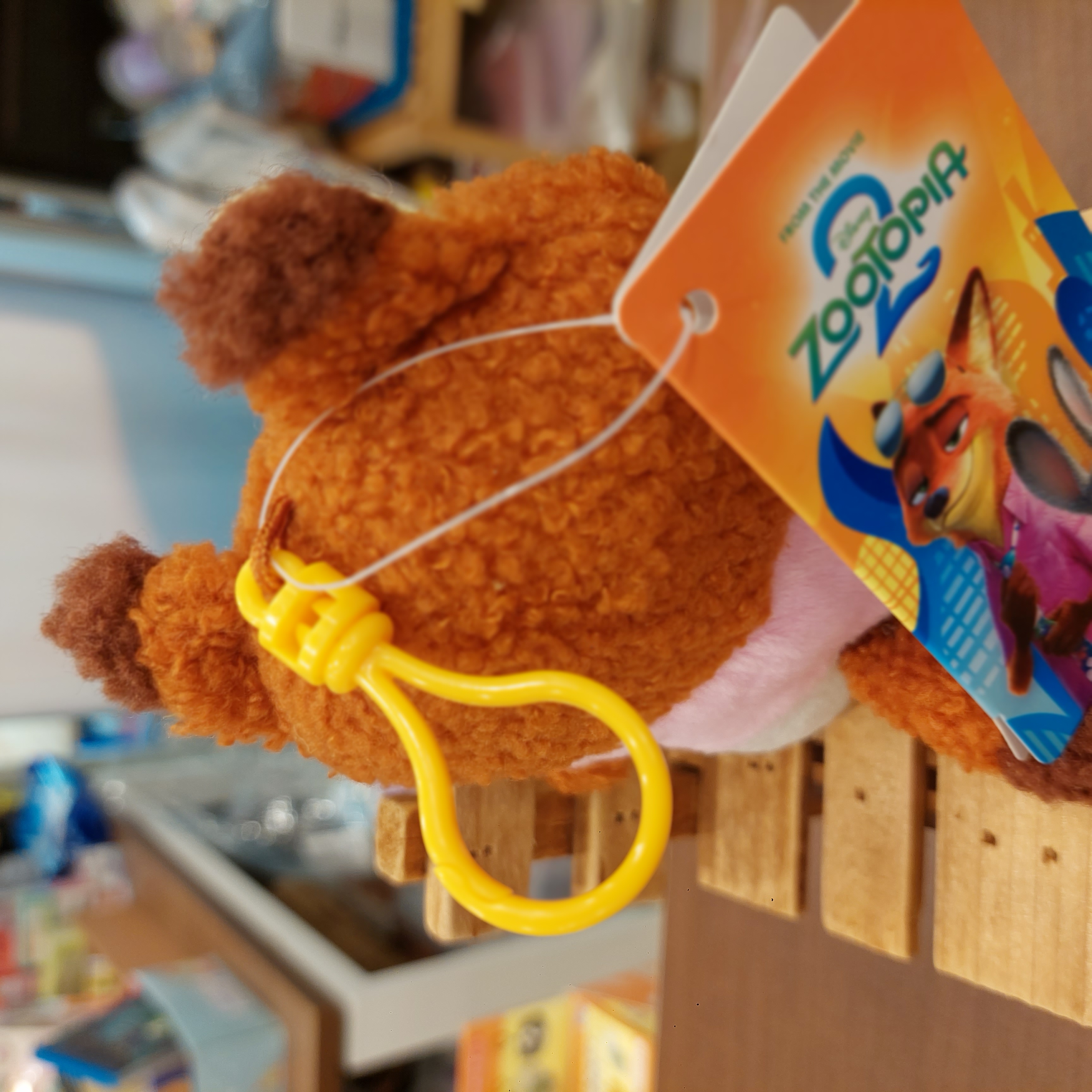 原裝日本 Disney Zootopia Nick 亞力警員 掛飾