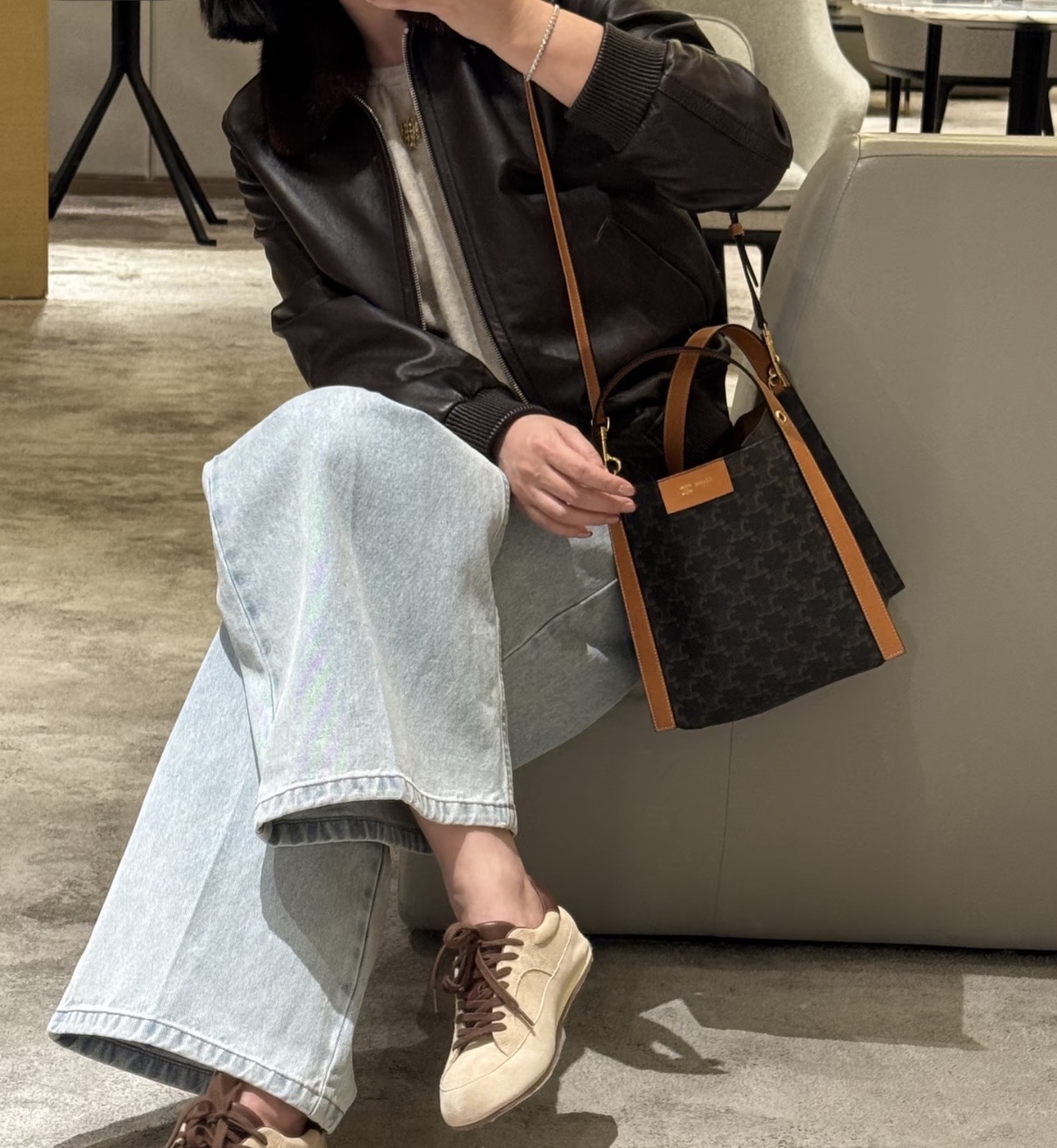 指定款式精選優惠✨訂貨🍒Celine Small Cube Bag 有肩帶 Size 18.5x21x17cm