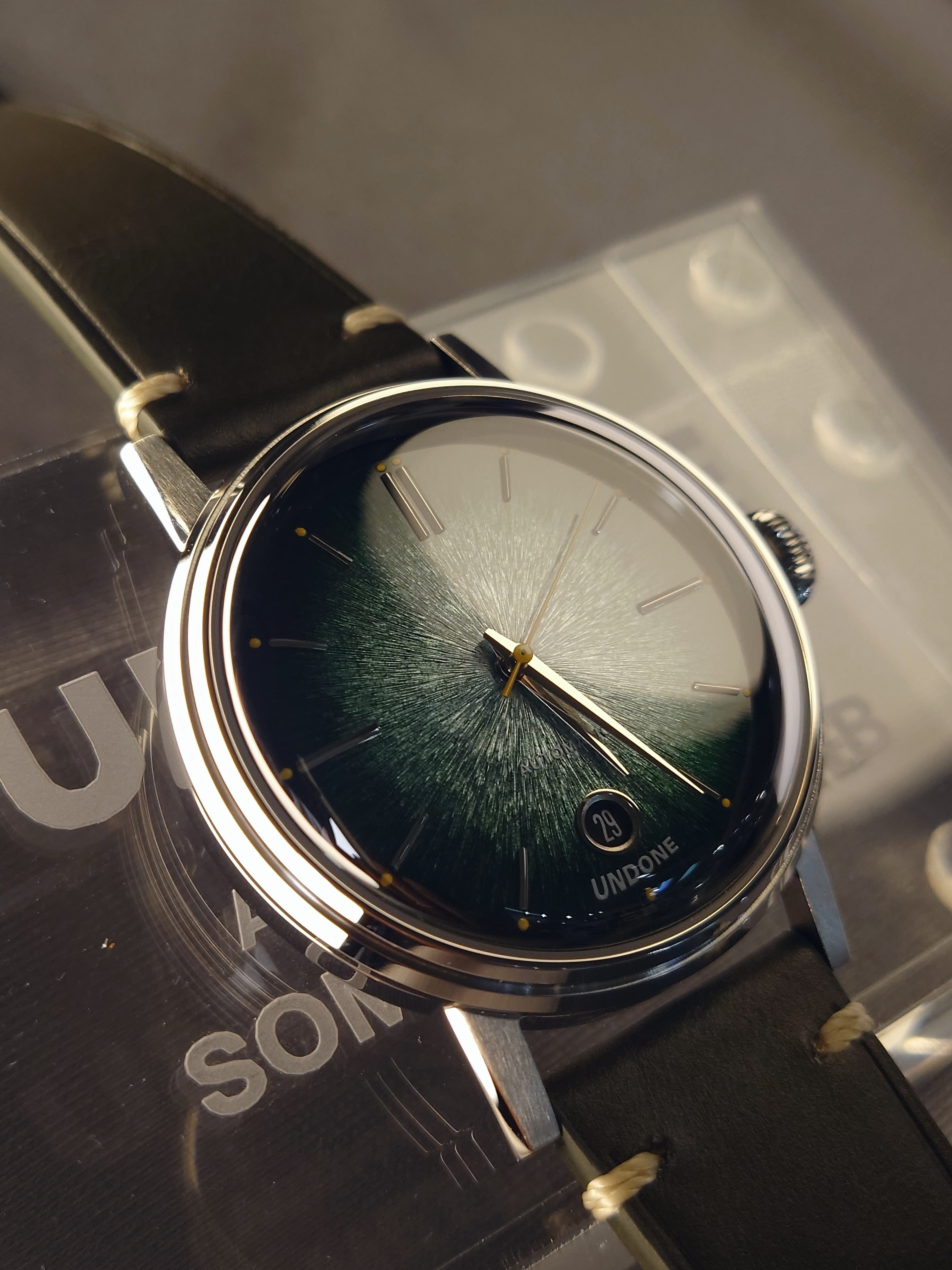 Undone 琺瑯面 Enamel Verde Automatic - URB-RTO-GRN