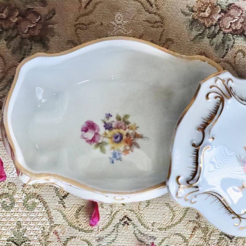 RARE! 1934-1949 Made in Germany JLMenau Graf Von Hennebert Porcelain Large Footed Trinket Box/Treasure Box(MT1705)