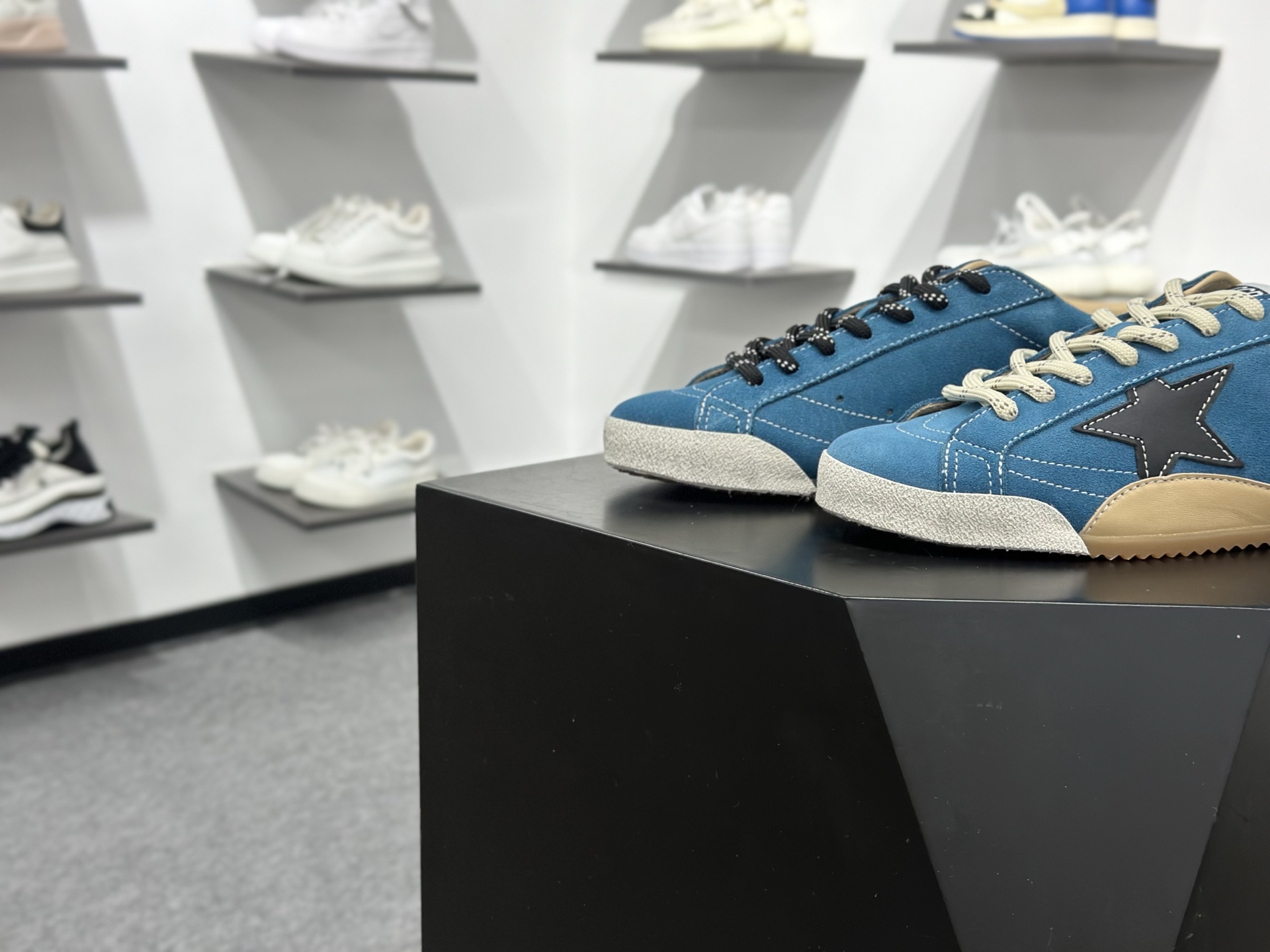 Golden Goose True Star