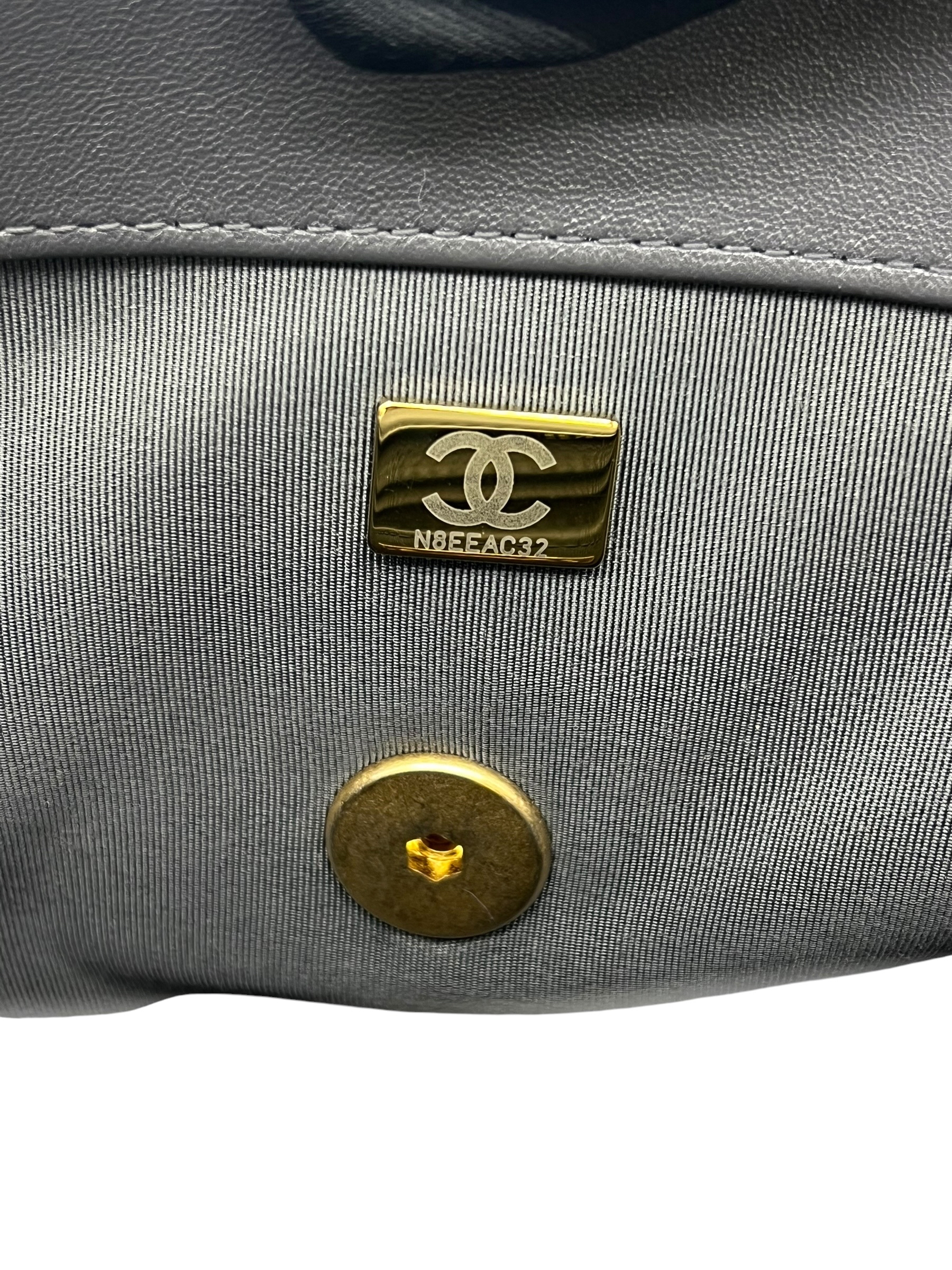 Pre-owned CHANEL C19 / Product Code: 071304