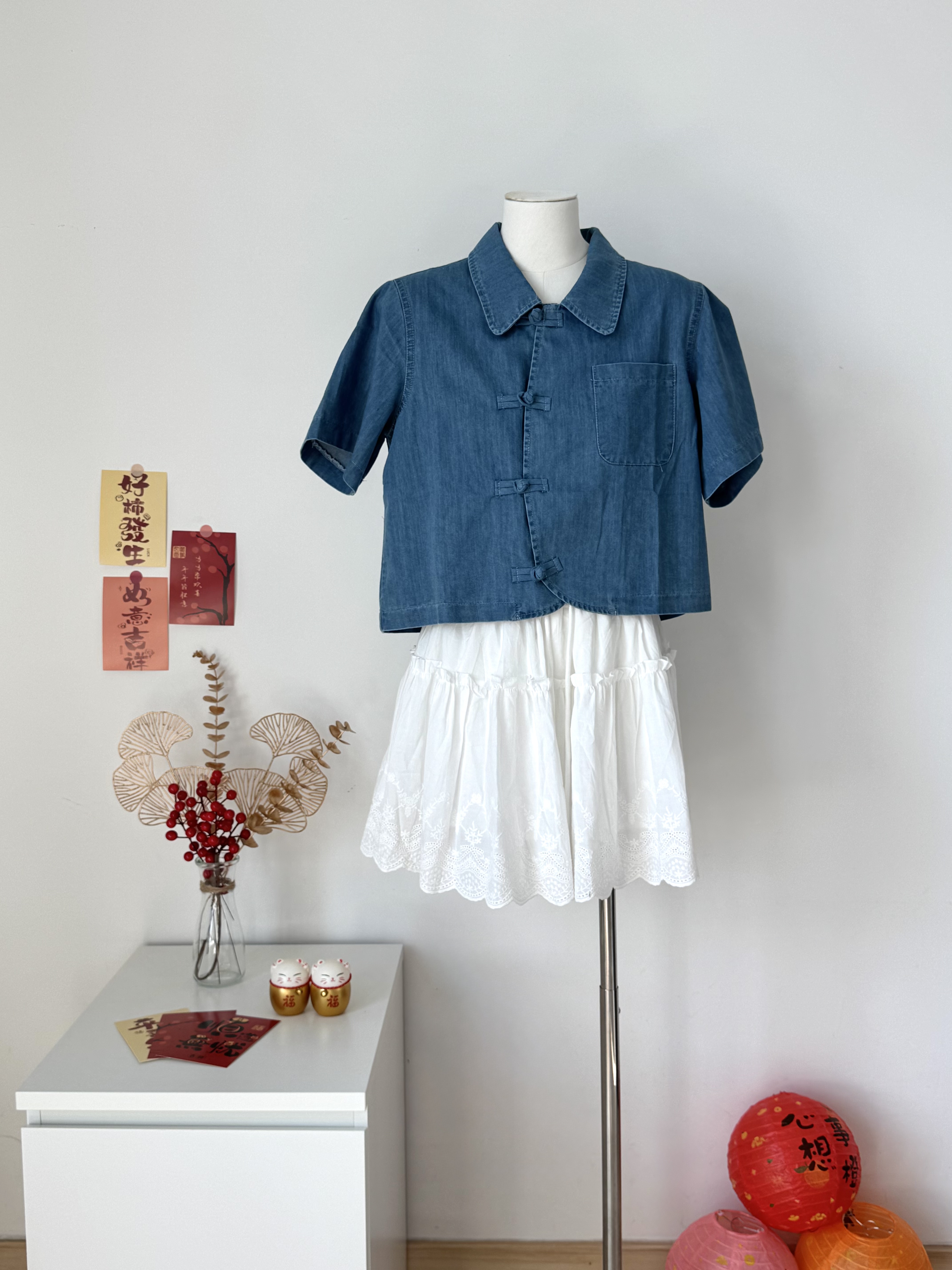 Oriental Polo Denim Blouse 新中式盘扣牛仔上衣 (1 colour )