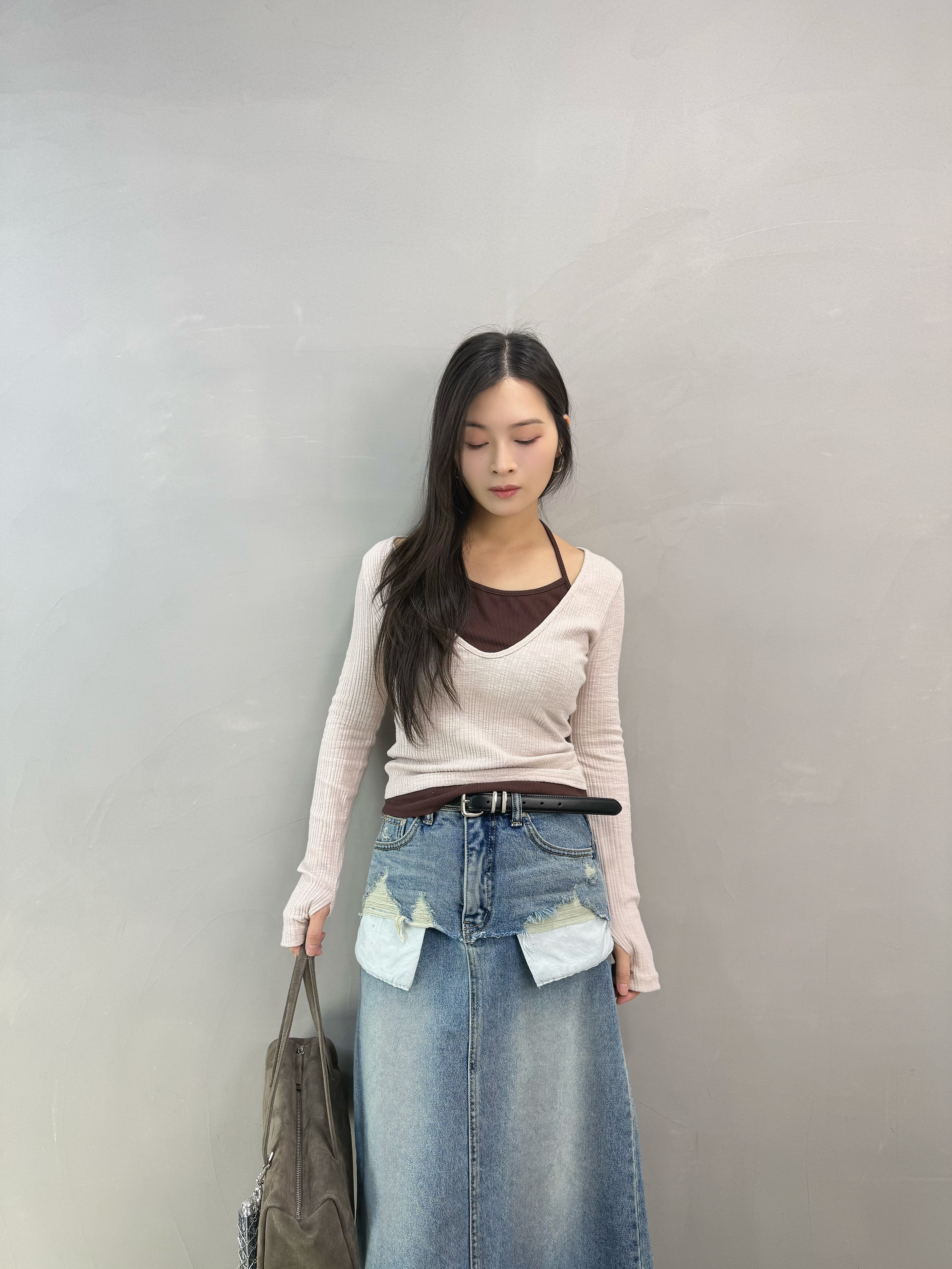 F21 拼色暗紋假兩件top 