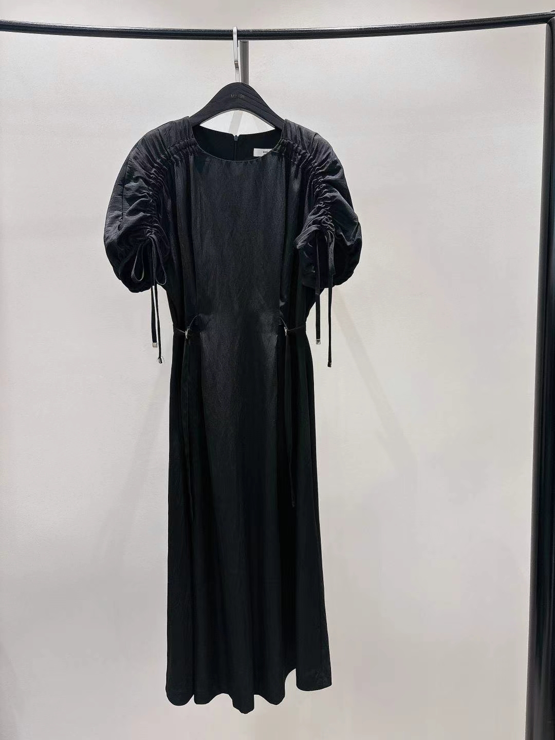  Drawstring Puff Sleeve Maxi Dress with Adjustable Waist Tie ‖ 抽绳泡泡袖可调腰带连身长裙 KR02136442