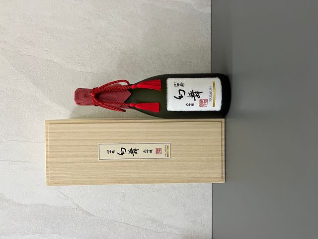 RsqzSyRHLD5AT5pgsXw1NdUcTRBmzo