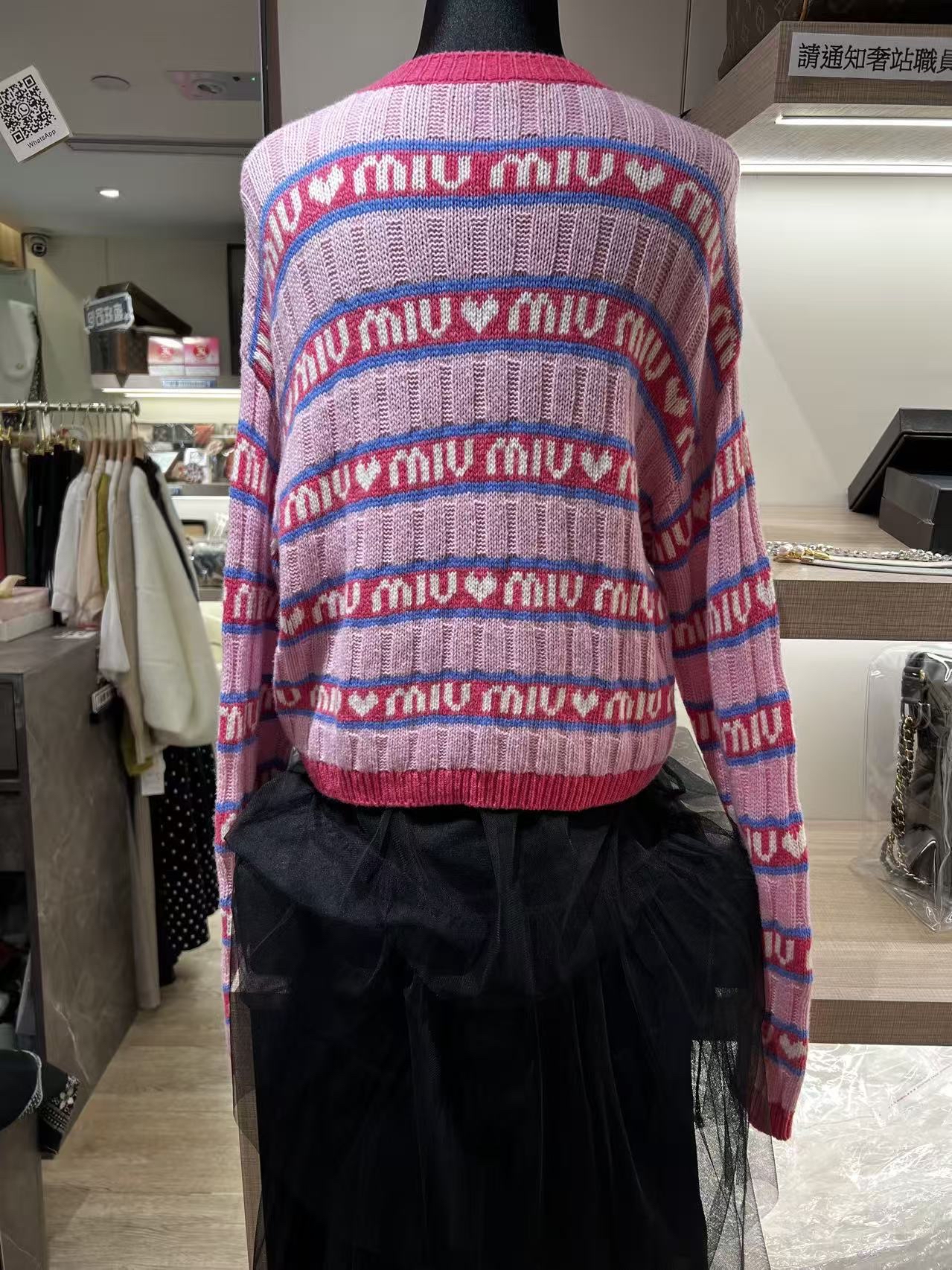 Miu Miu Logo Heart Striped Knit Sweater（100% Wool)