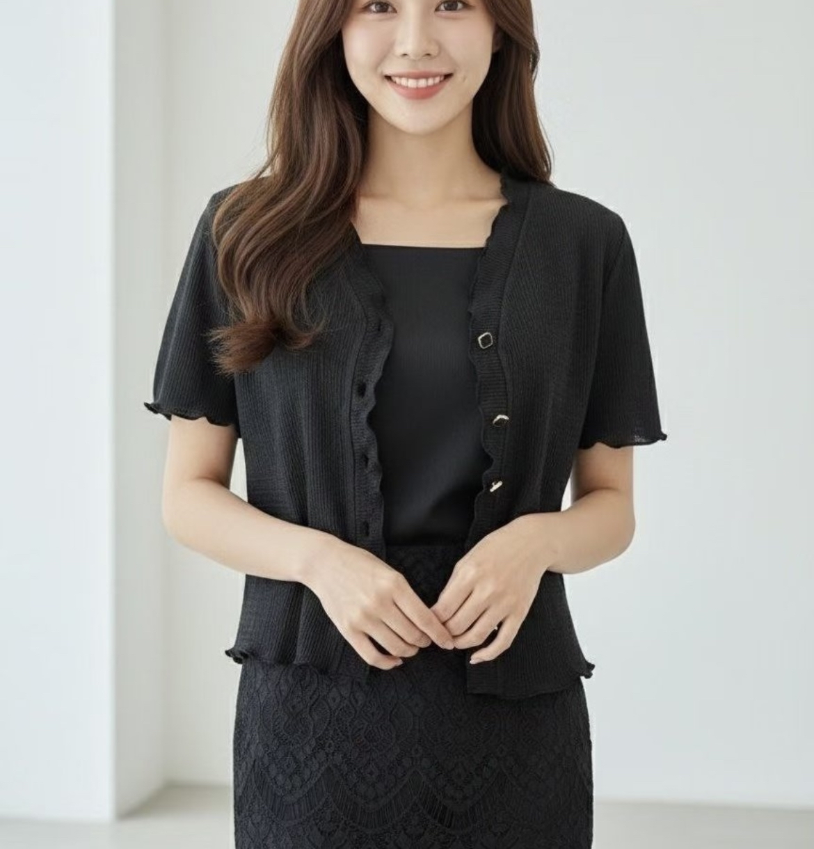 ❥ 顯 瘦 波 浪 V 領 上 衣 。