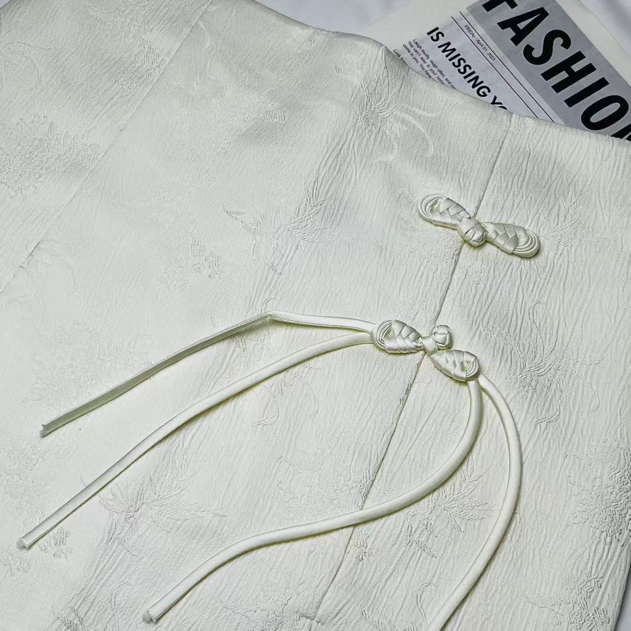 BS2001 [New Chinese Style Textured Frog Button Mini Skirt] Minimalist • Elegant • Everyday Wear