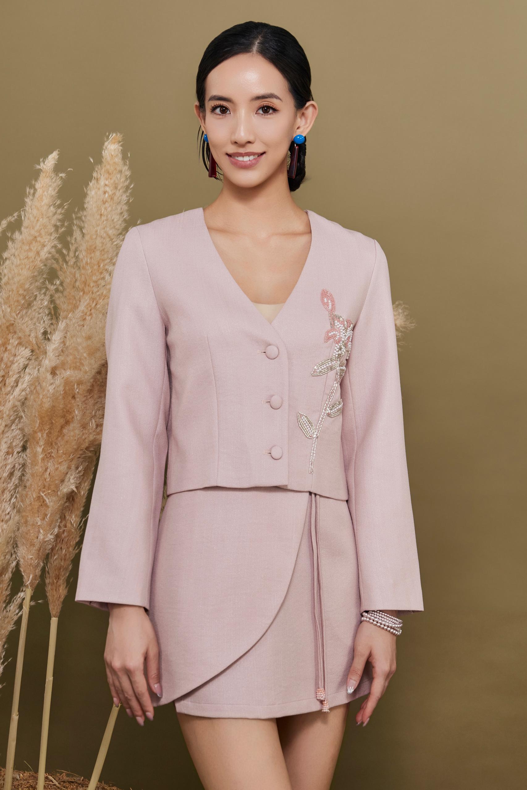 CB2791 JING EMBELLISH LONG SLLV JACKET