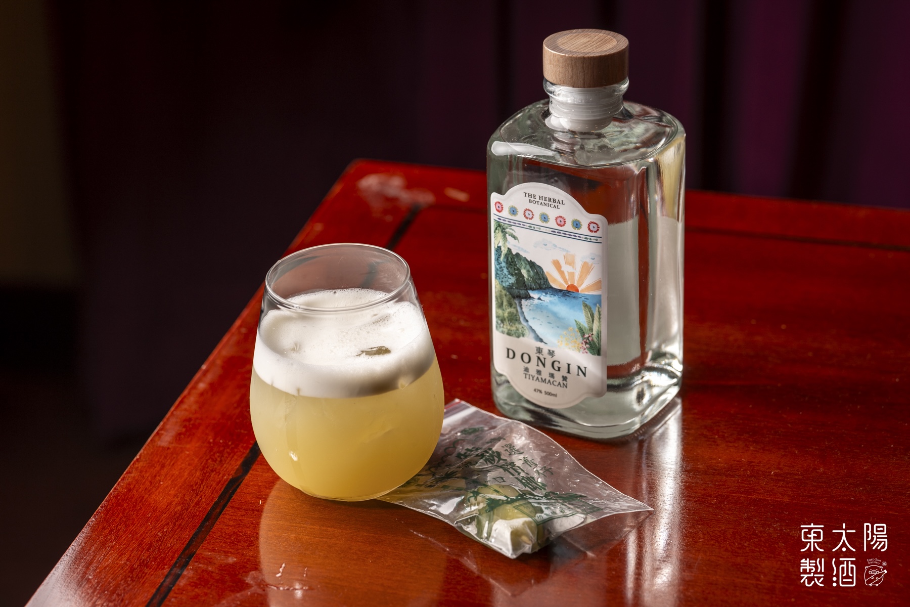 Don Gin Tiyamacan 東琴・迪雅瑪贊 (月桃琴酒)