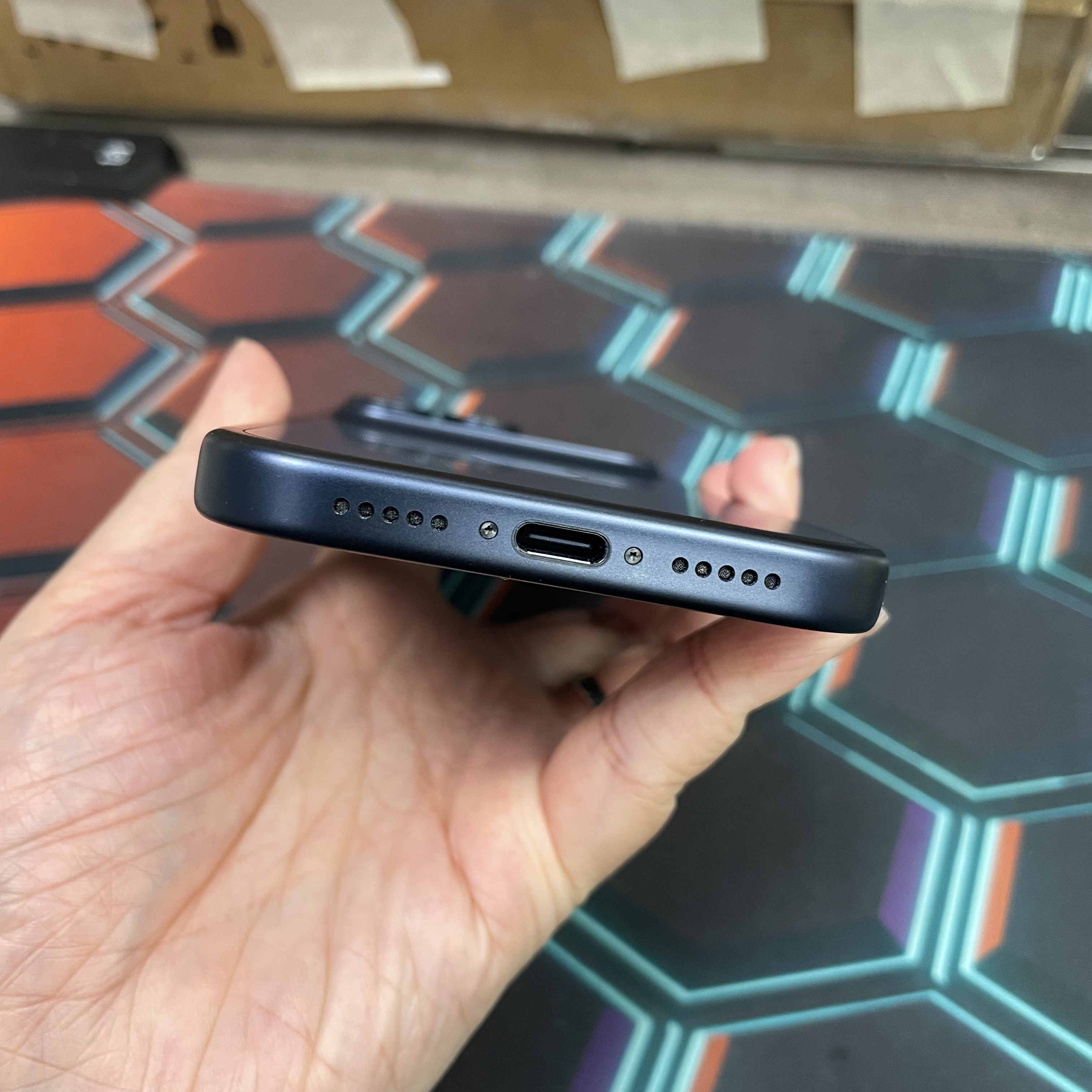 *8357 17 Pro 完美機 512GB 電90 藍色 blue