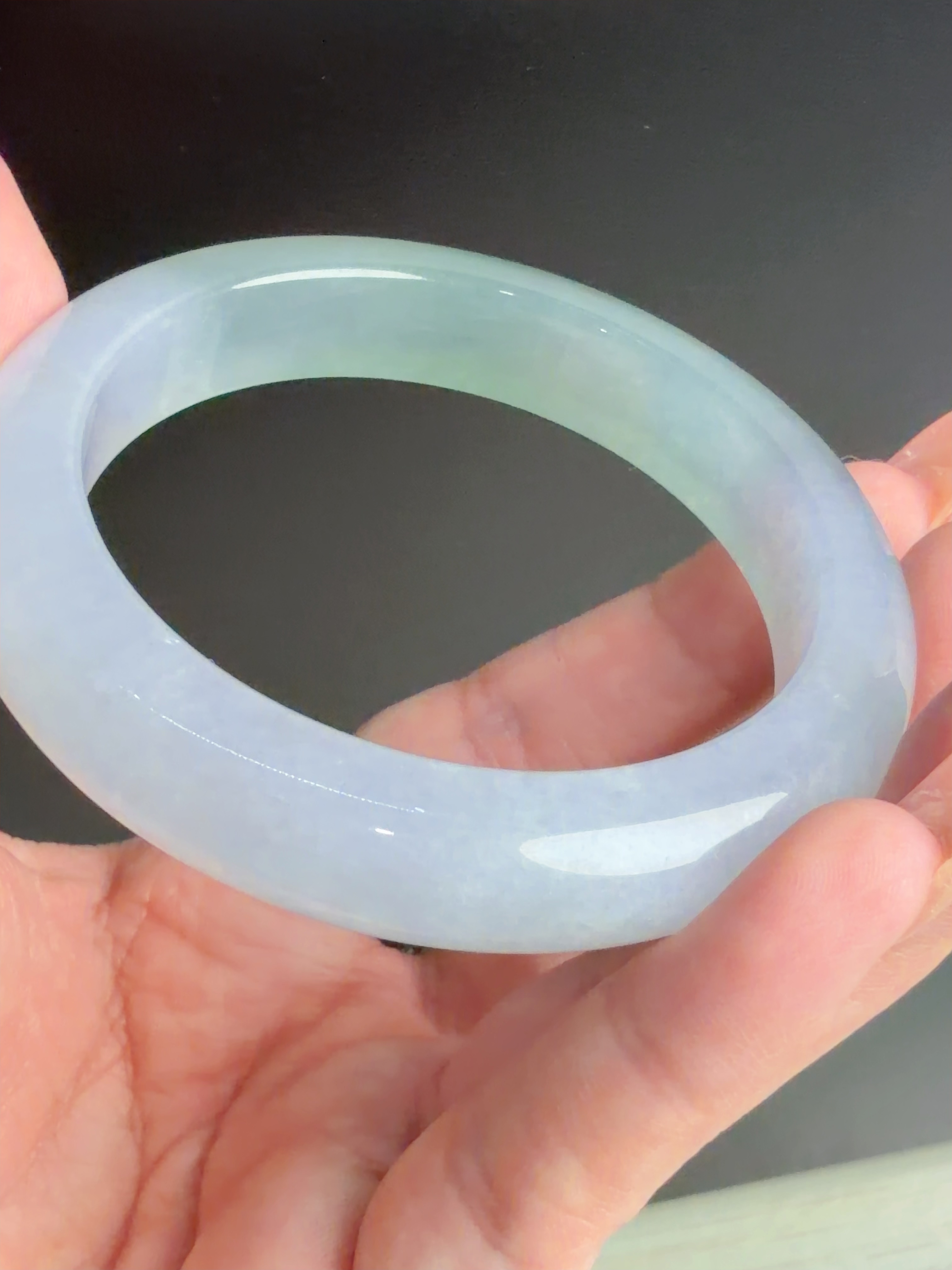 54圈口翡翠手镯