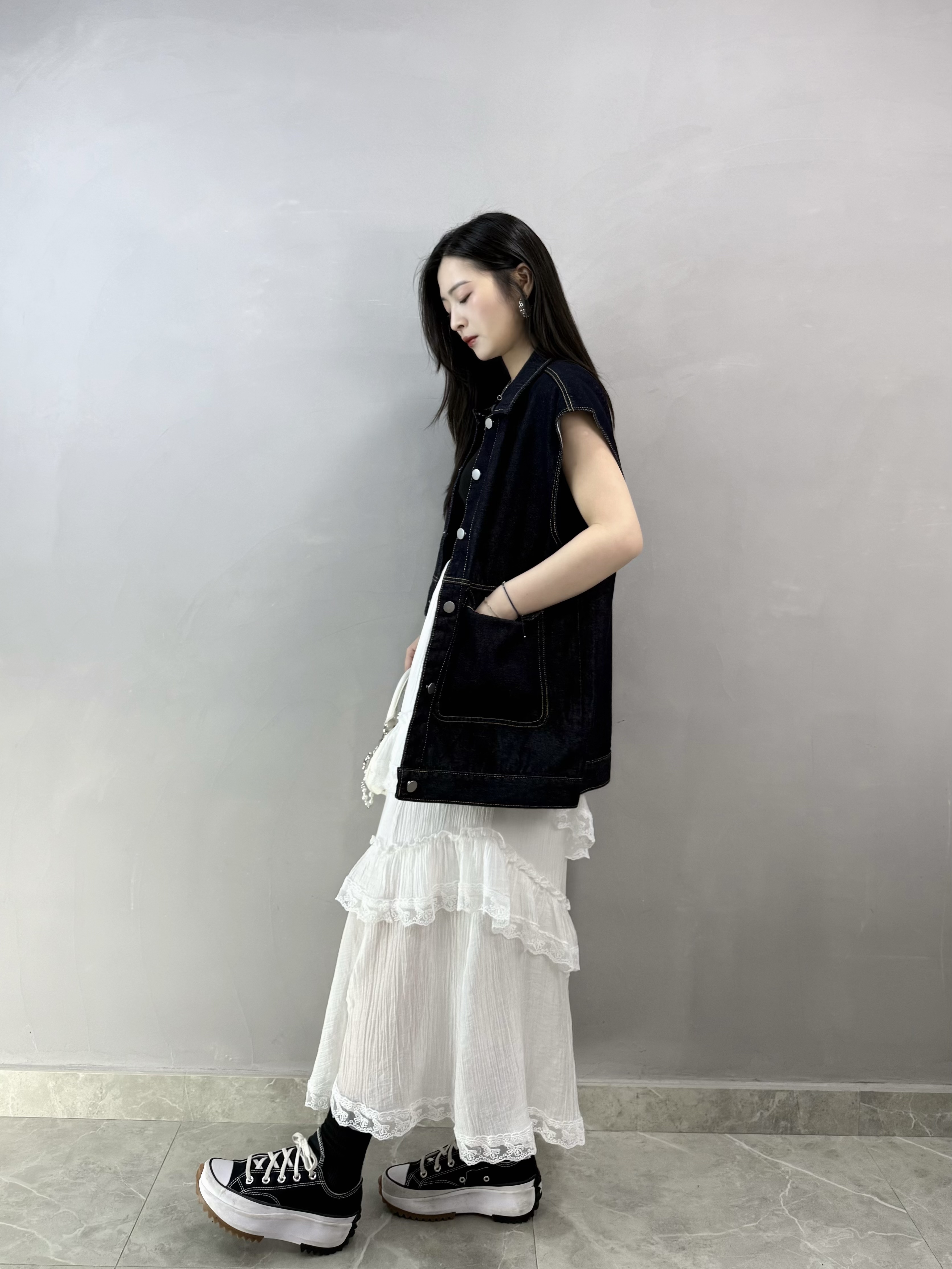 K62 皮牌原色牛仔背心褸