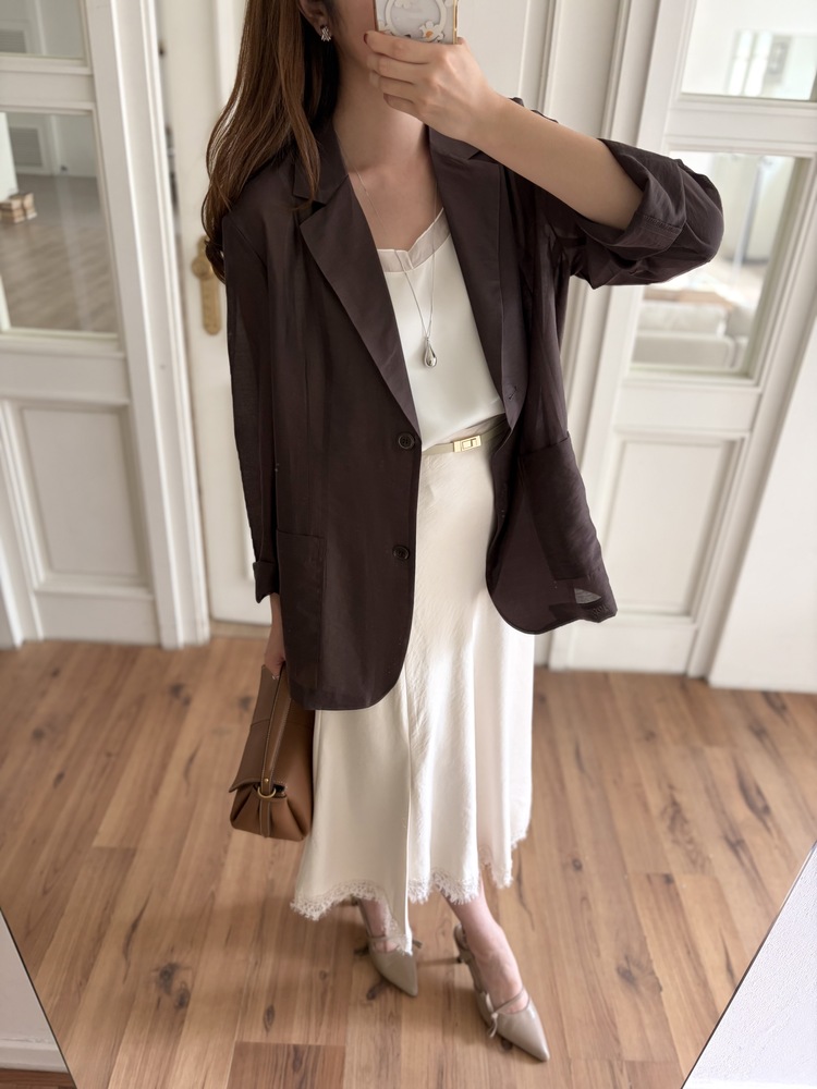 The Fine Silky Blazer (Brown)