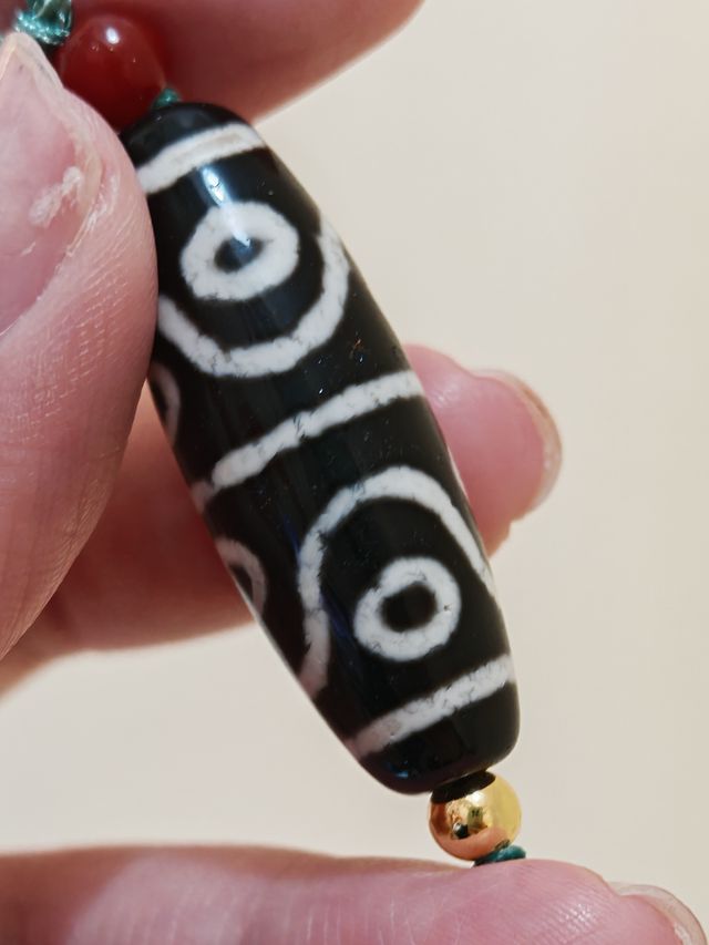 黑白水紋八眼天珠」2719 | Yimu Gzi - 藏物·語