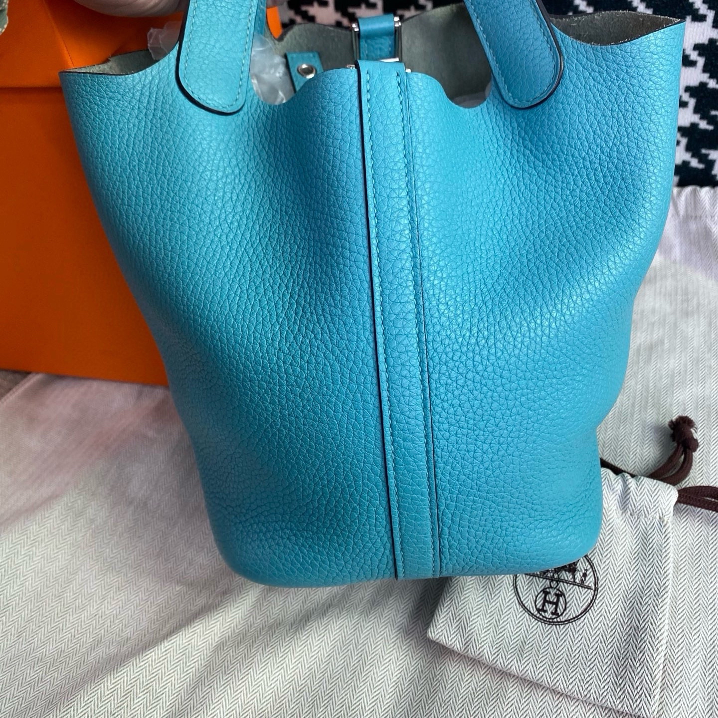 【預訂貨品】HERMES藍色菜籃子18X刻 