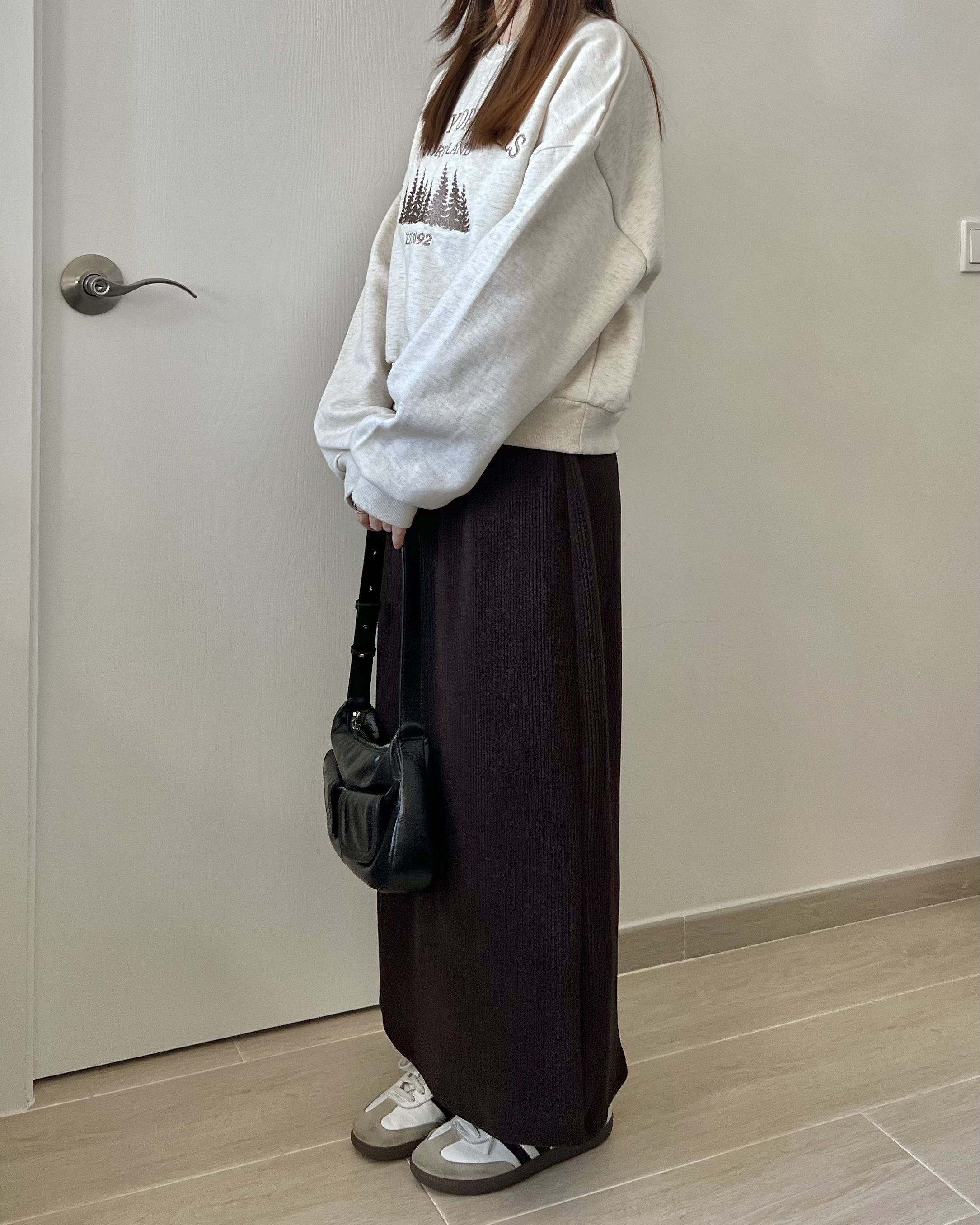 刺繡樹林衛衣 現貨