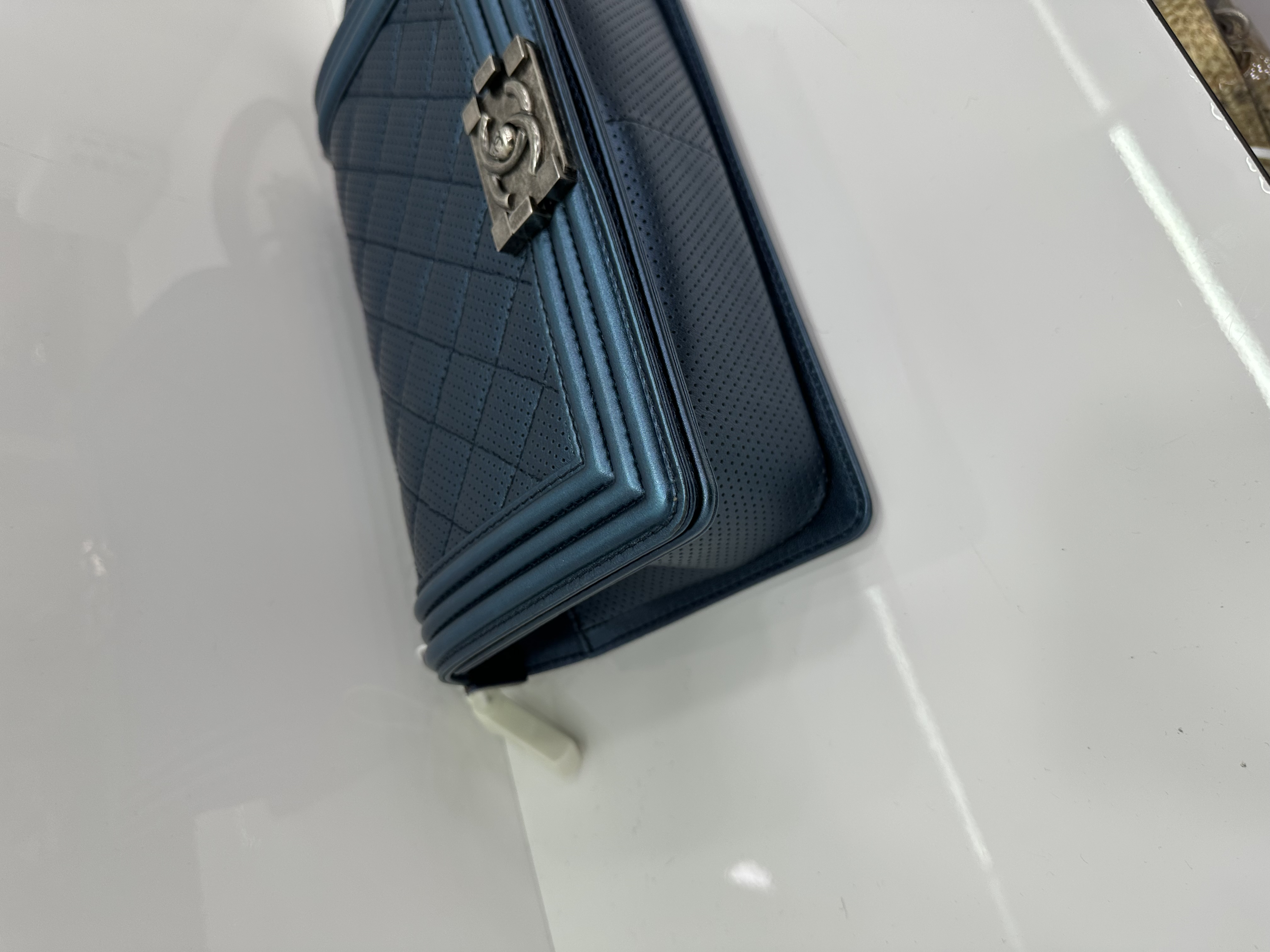 直播貨品 |  [1個-$100 2個-$300］EE102