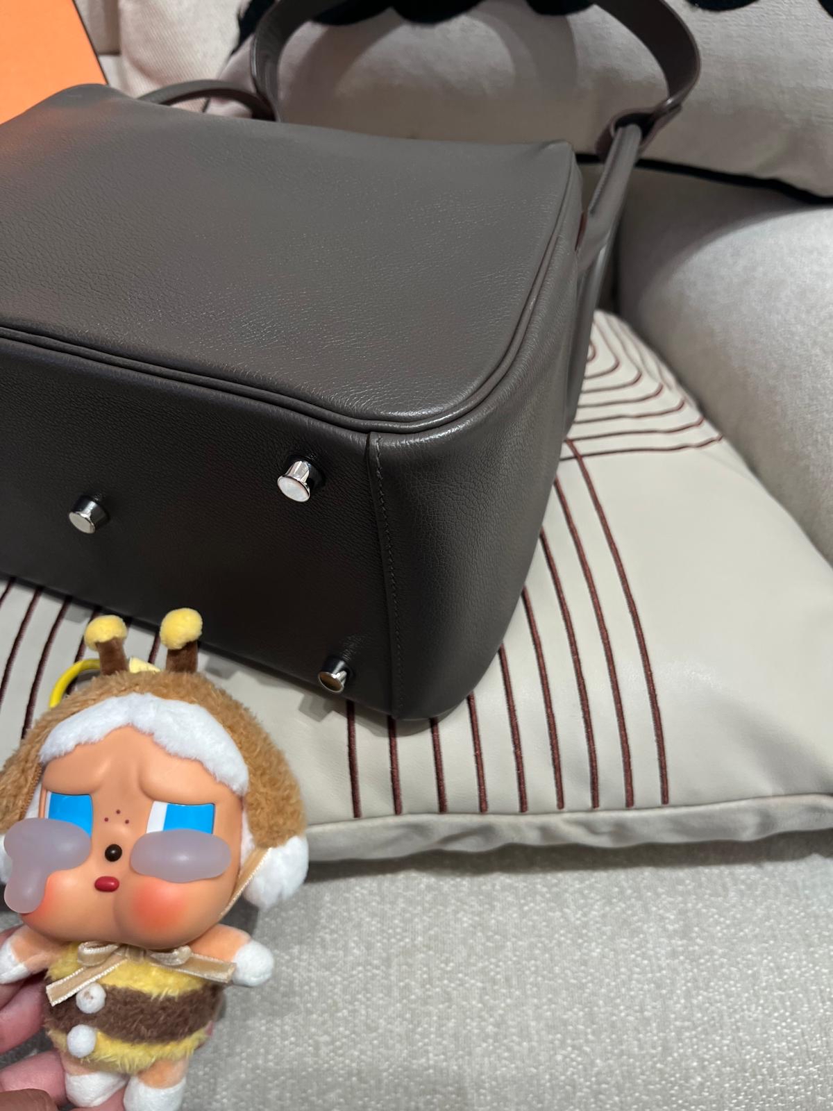 Hermes Lindy 26 Stamp Z Etain 錫器灰 100%Authentic, 95%New ✅收據✅Dust bag✅Box