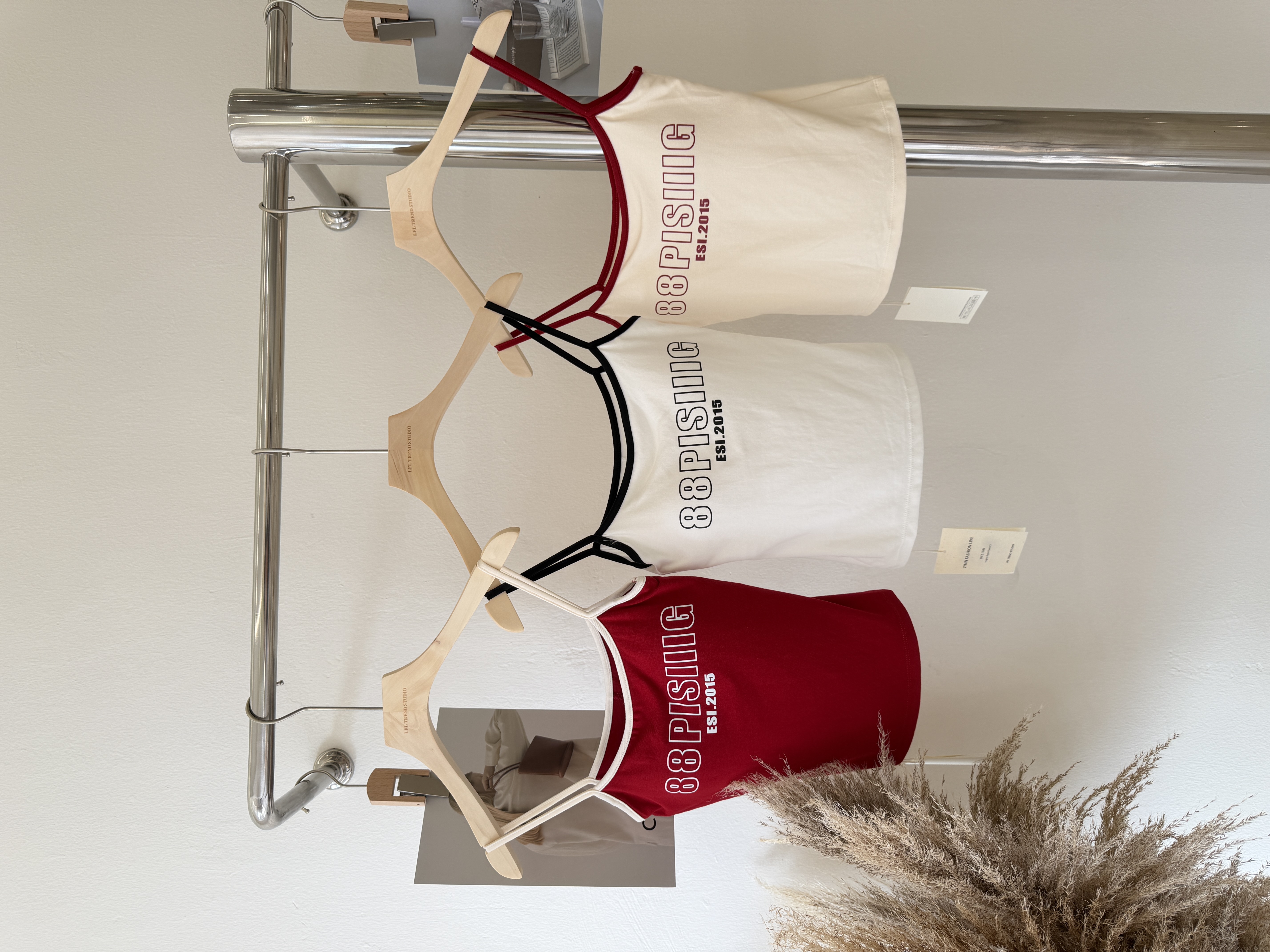 6629 辣妹撞色字母胸垫吊带