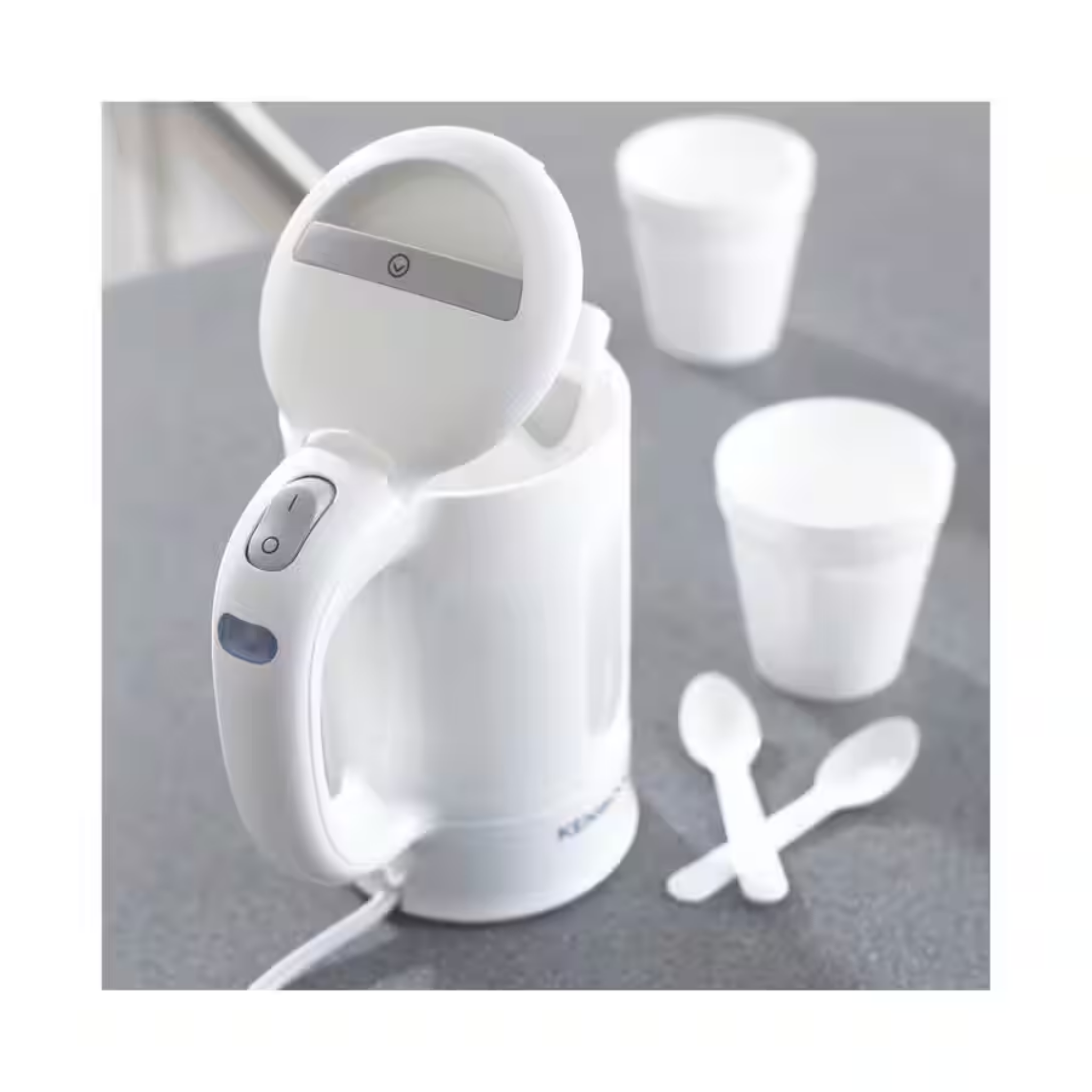 Kenwood 0.5L 650W Travel Electric Kettle White (JKP250)